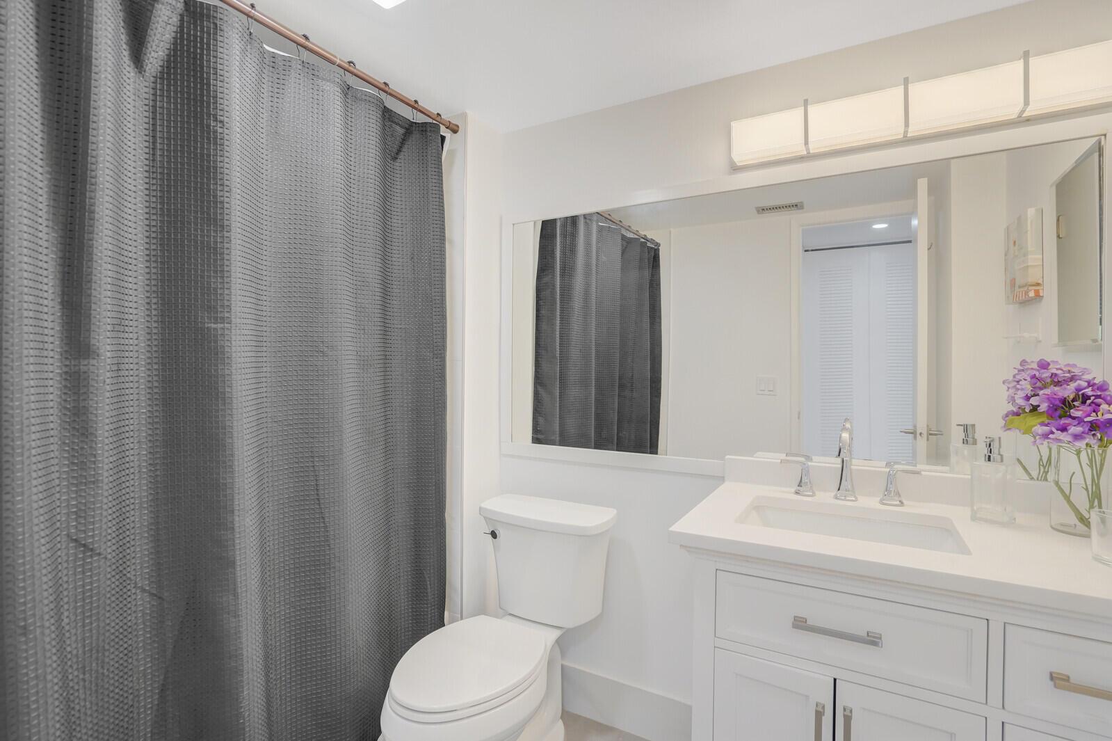 4133 S Carambola Circle S G305