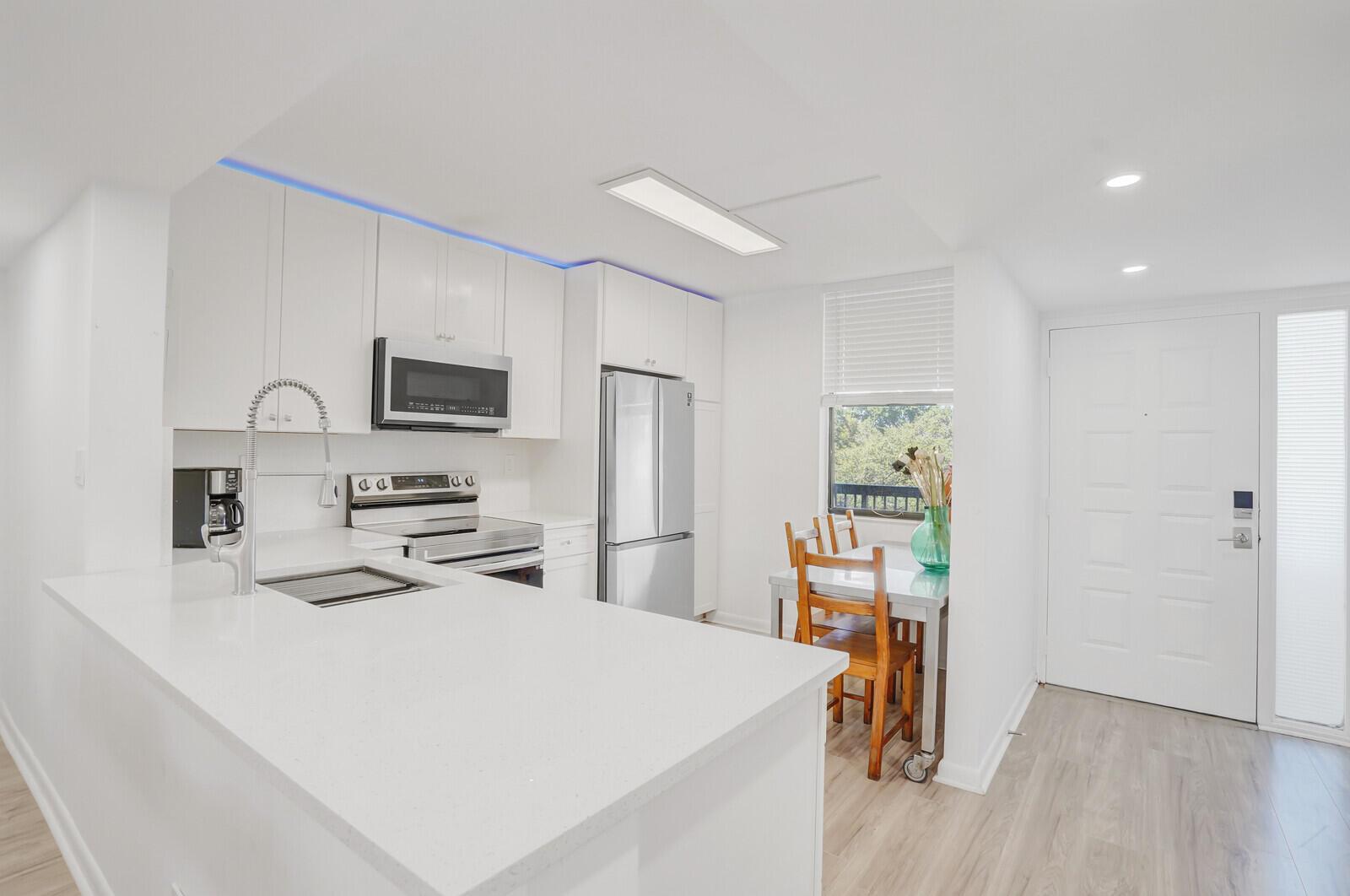 4133 S Carambola Circle S G305