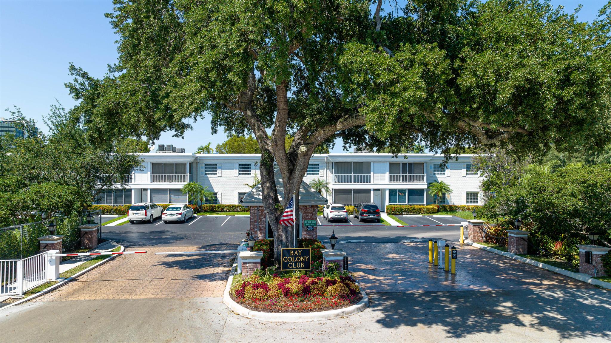 6515 Bay Club Drive 4