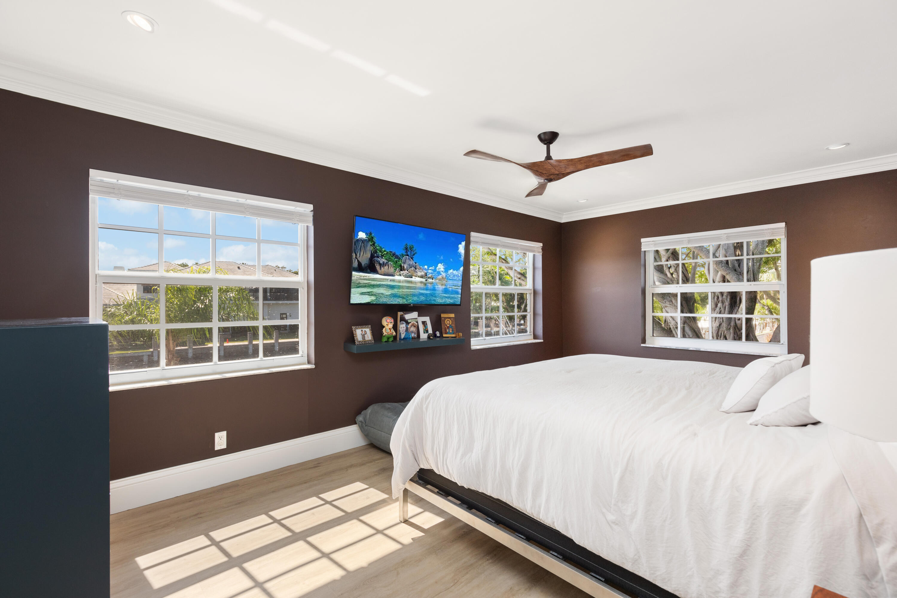 6515 Bay Club Drive 4