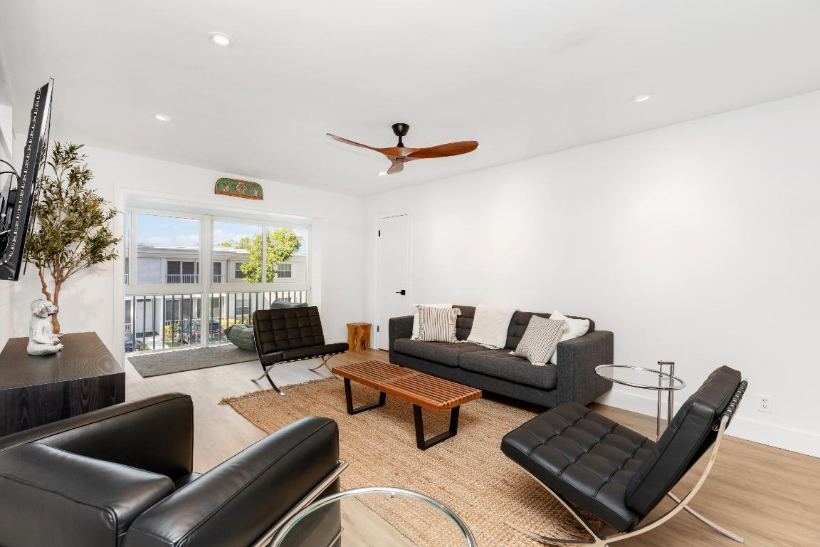 6515 Bay Club Drive 4