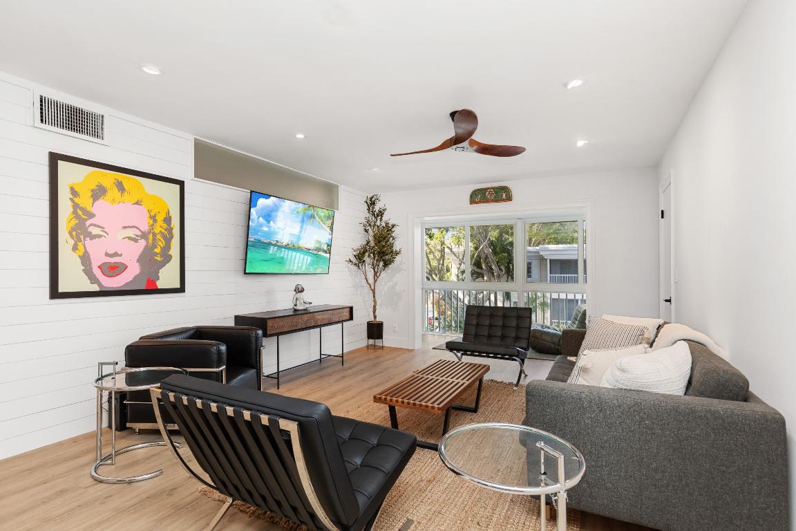 6515 Bay Club Drive 4