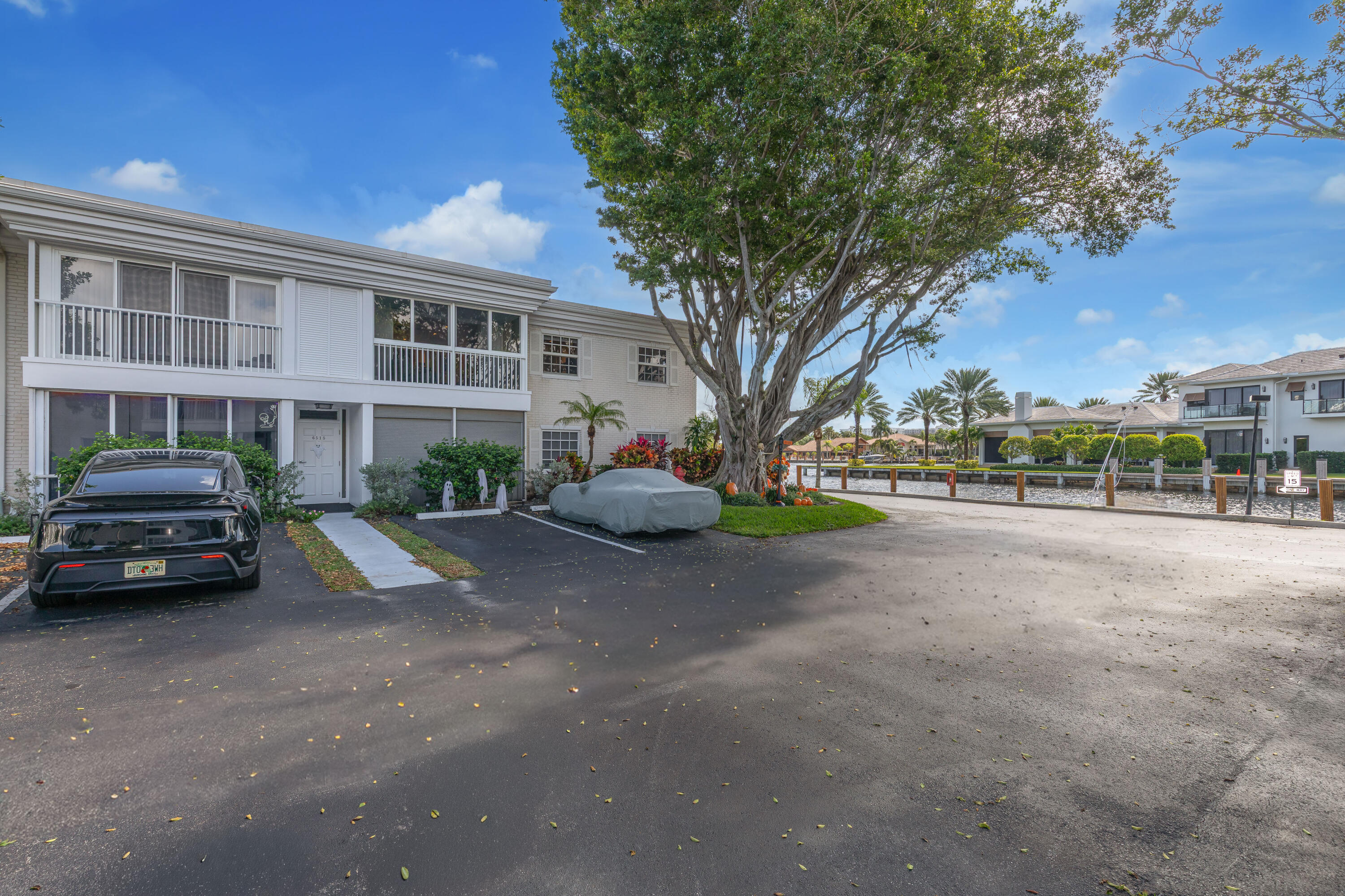 6515 Bay Club Drive 4