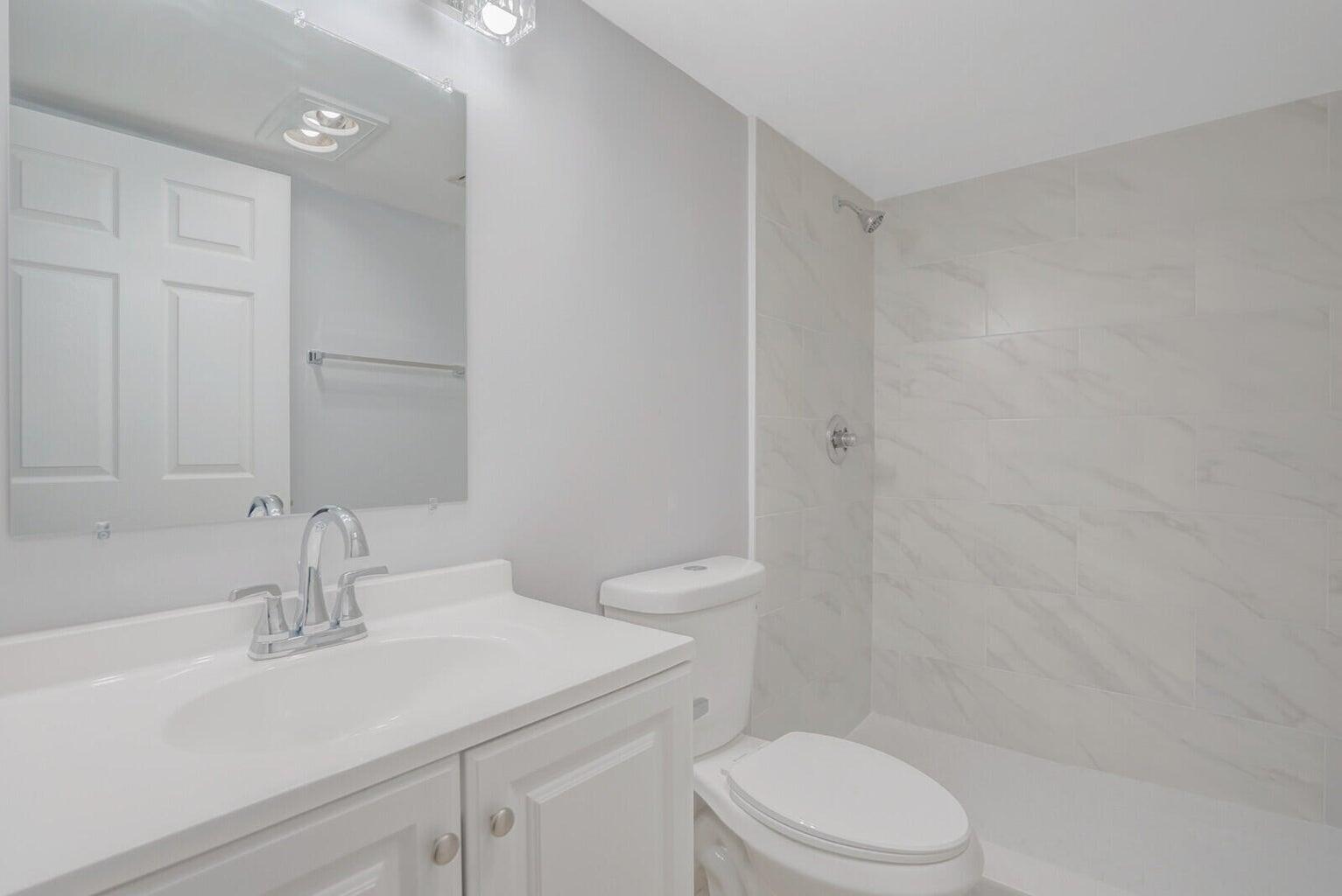 9840 Pineapple Tree Drive 103