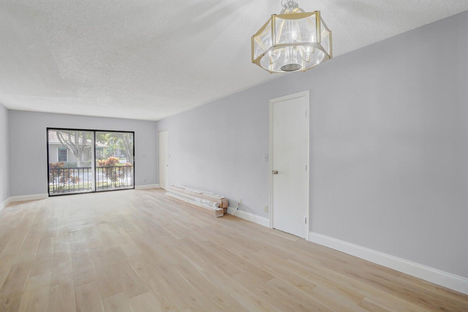 9840 Pineapple Tree Drive 103