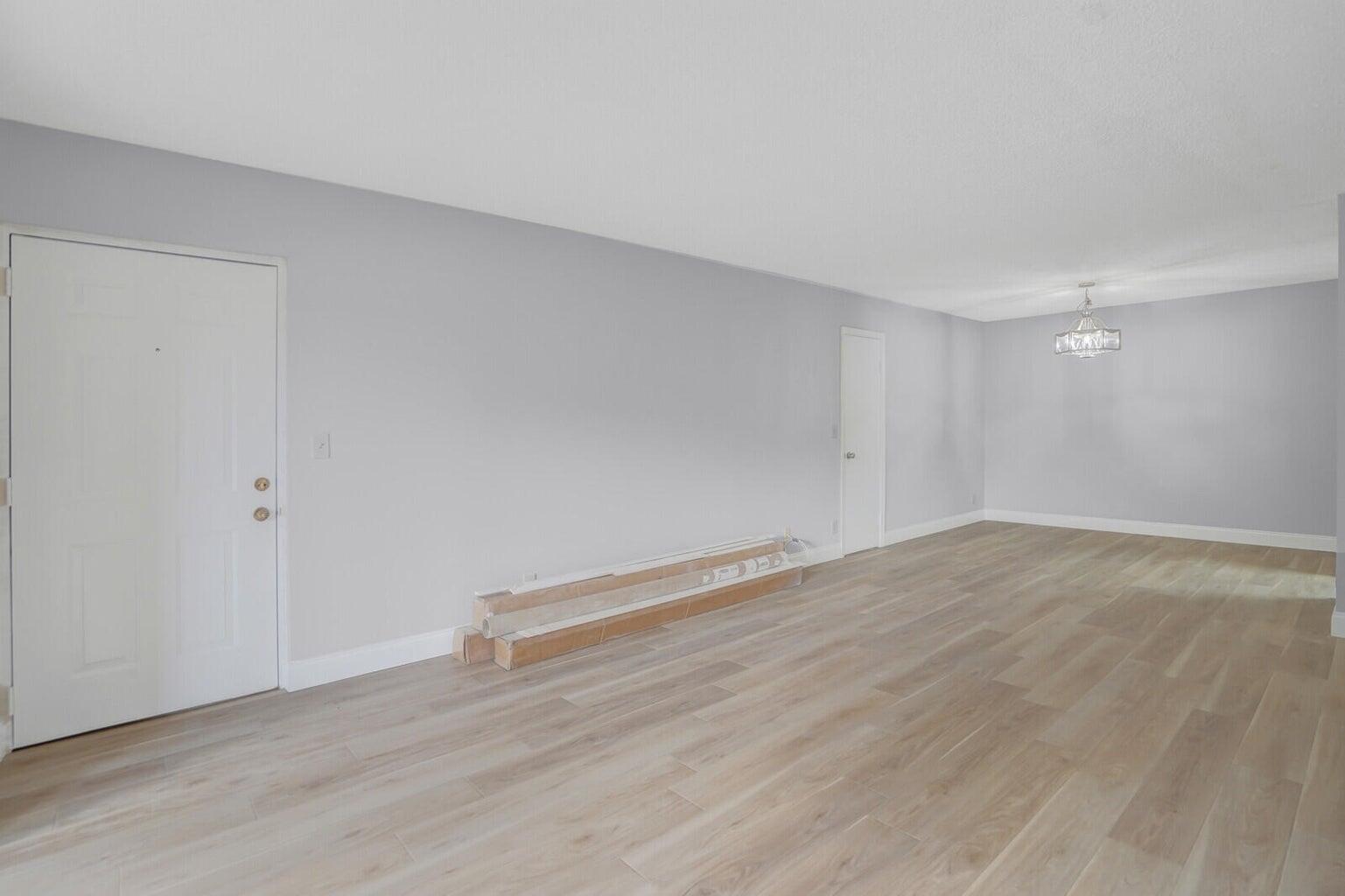 9840 Pineapple Tree Drive 103