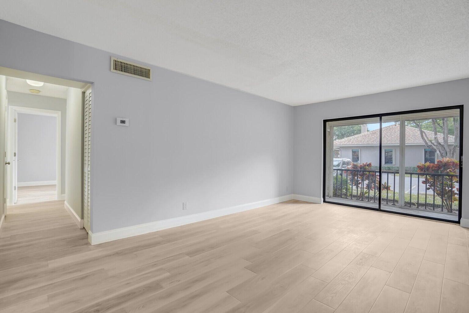 9840 Pineapple Tree Drive 103