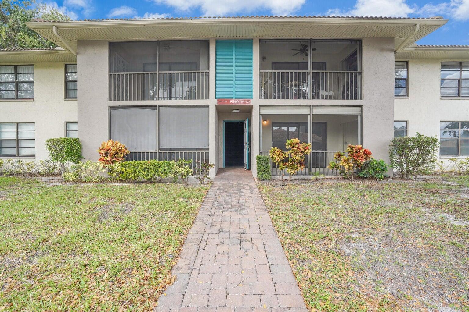 9840 Pineapple Tree Drive 103