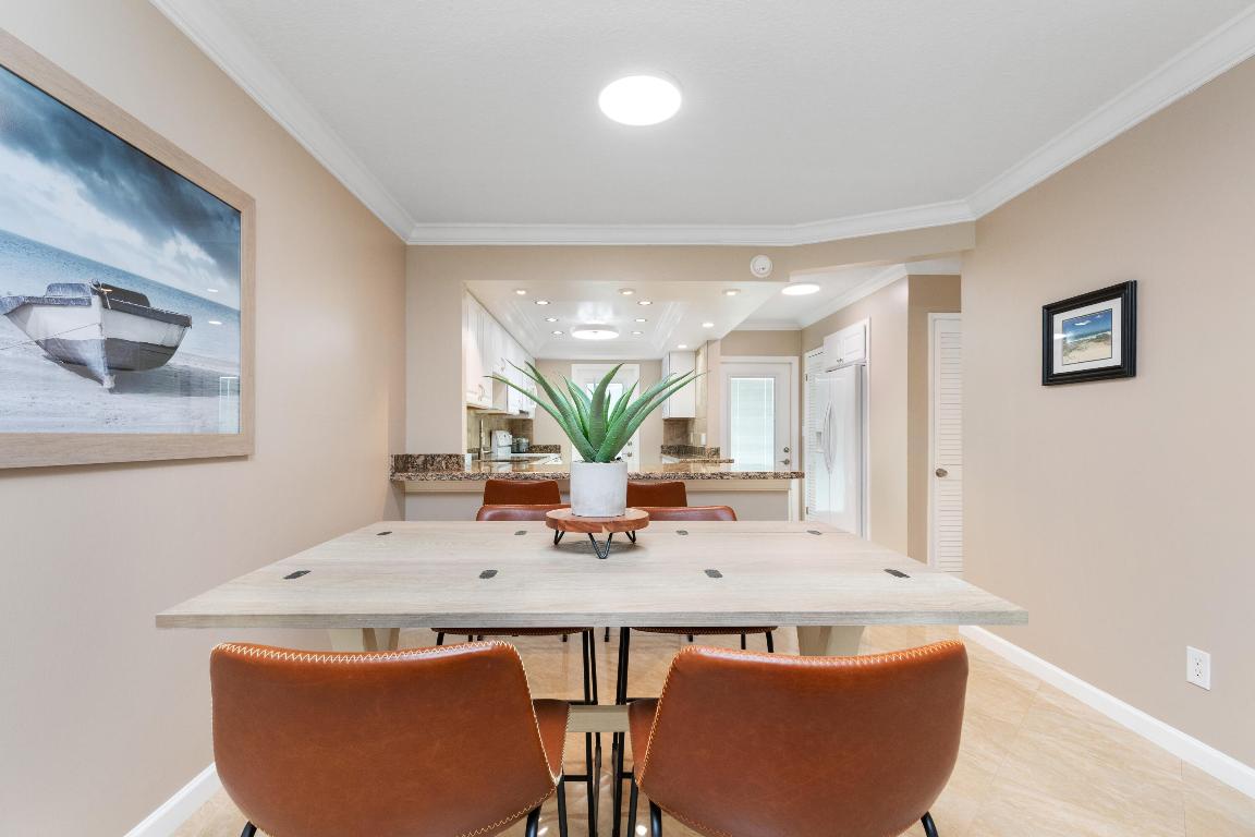 2731 NE 14th Street 228