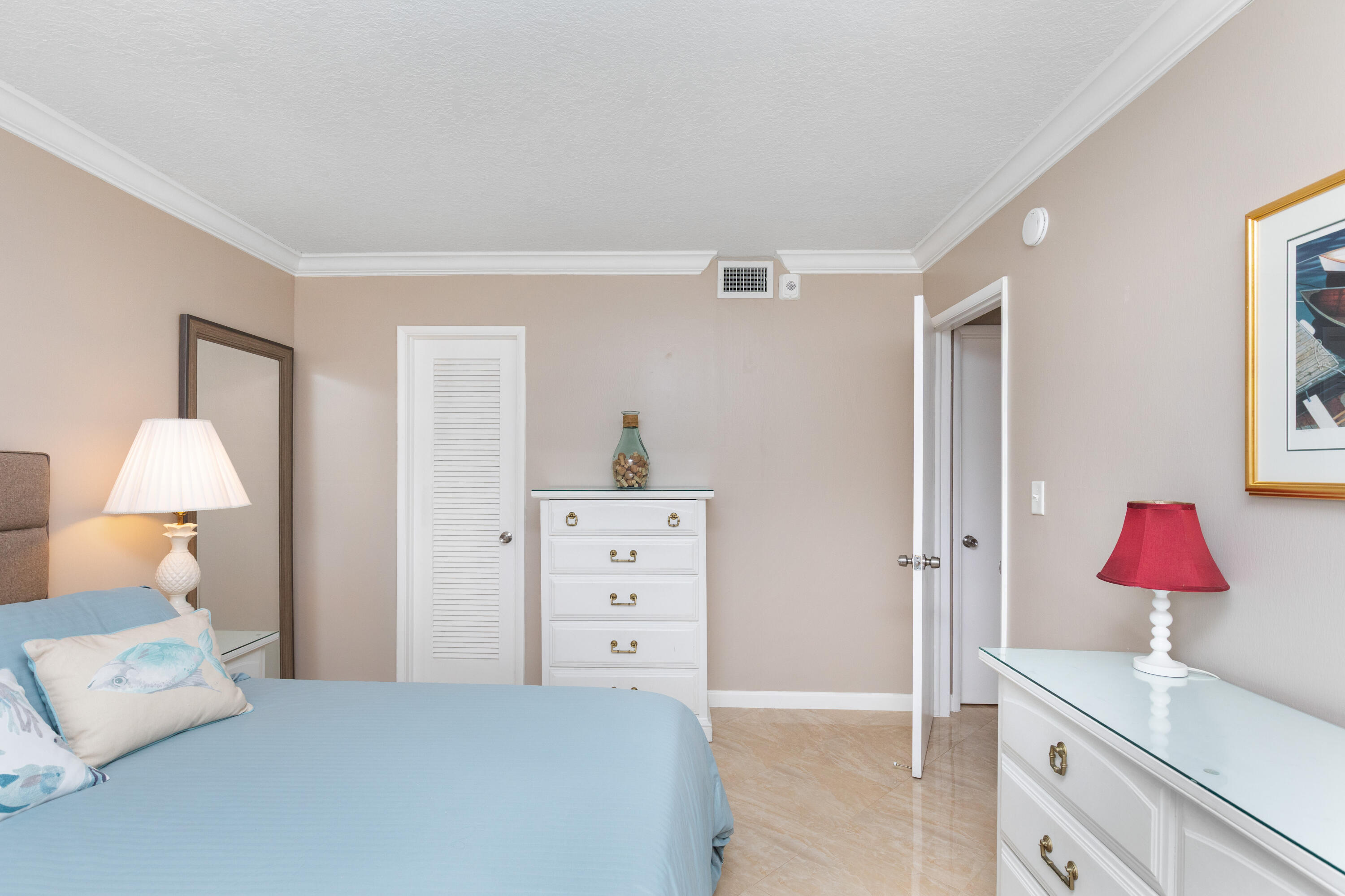 2731 NE 14th Street 228