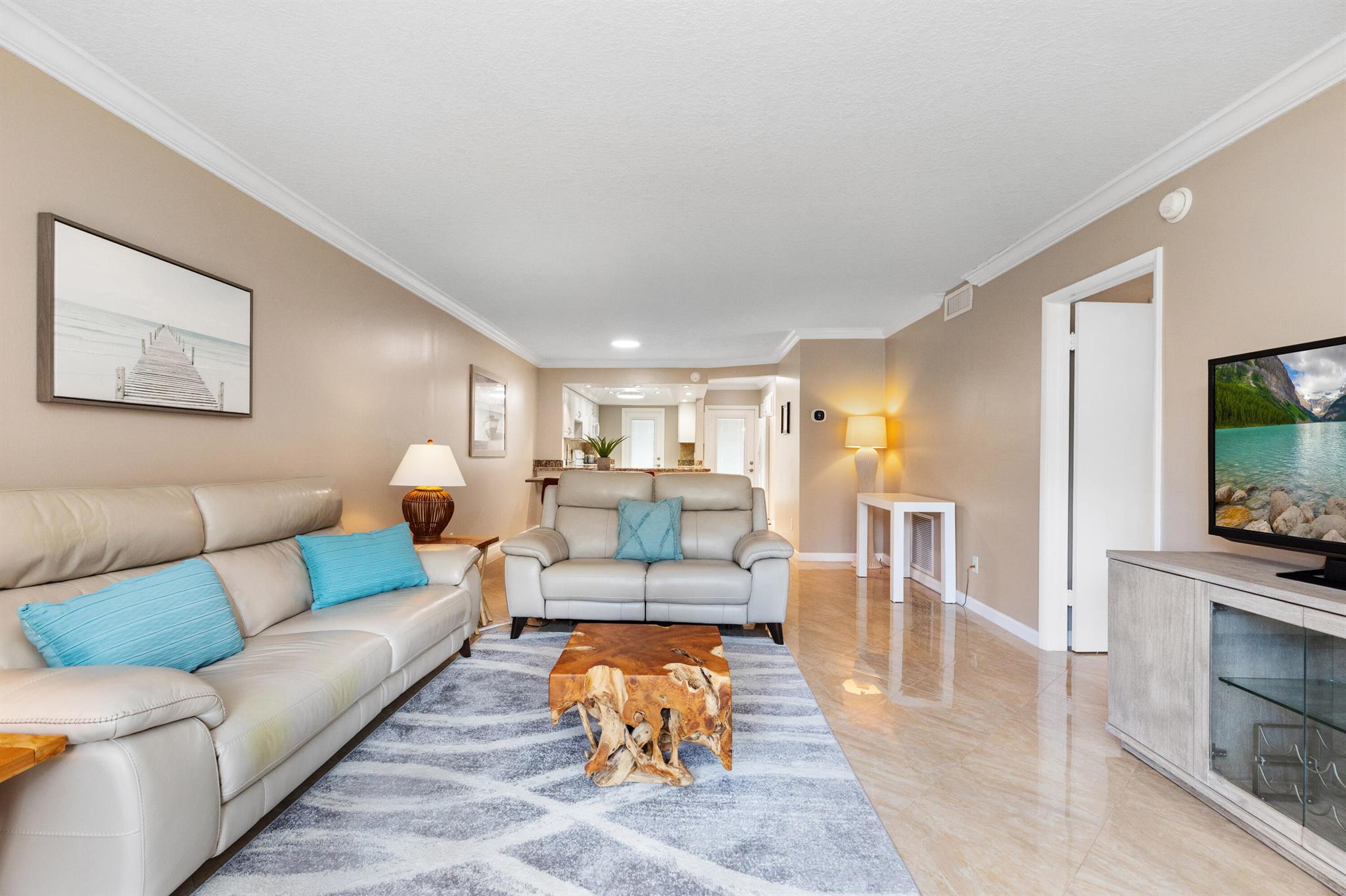 2731 NE 14th Street 228