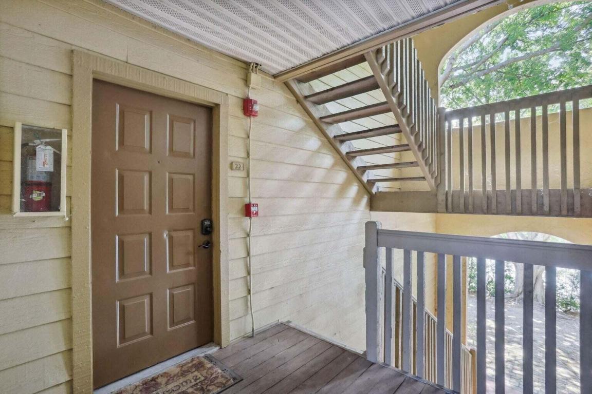 2315 N Congress Avenue 22