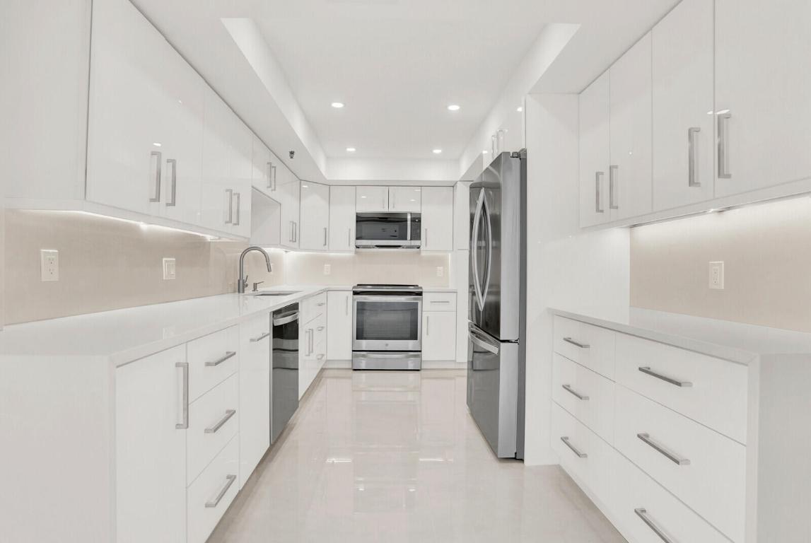 2697 N Ocean Boulevard F-604