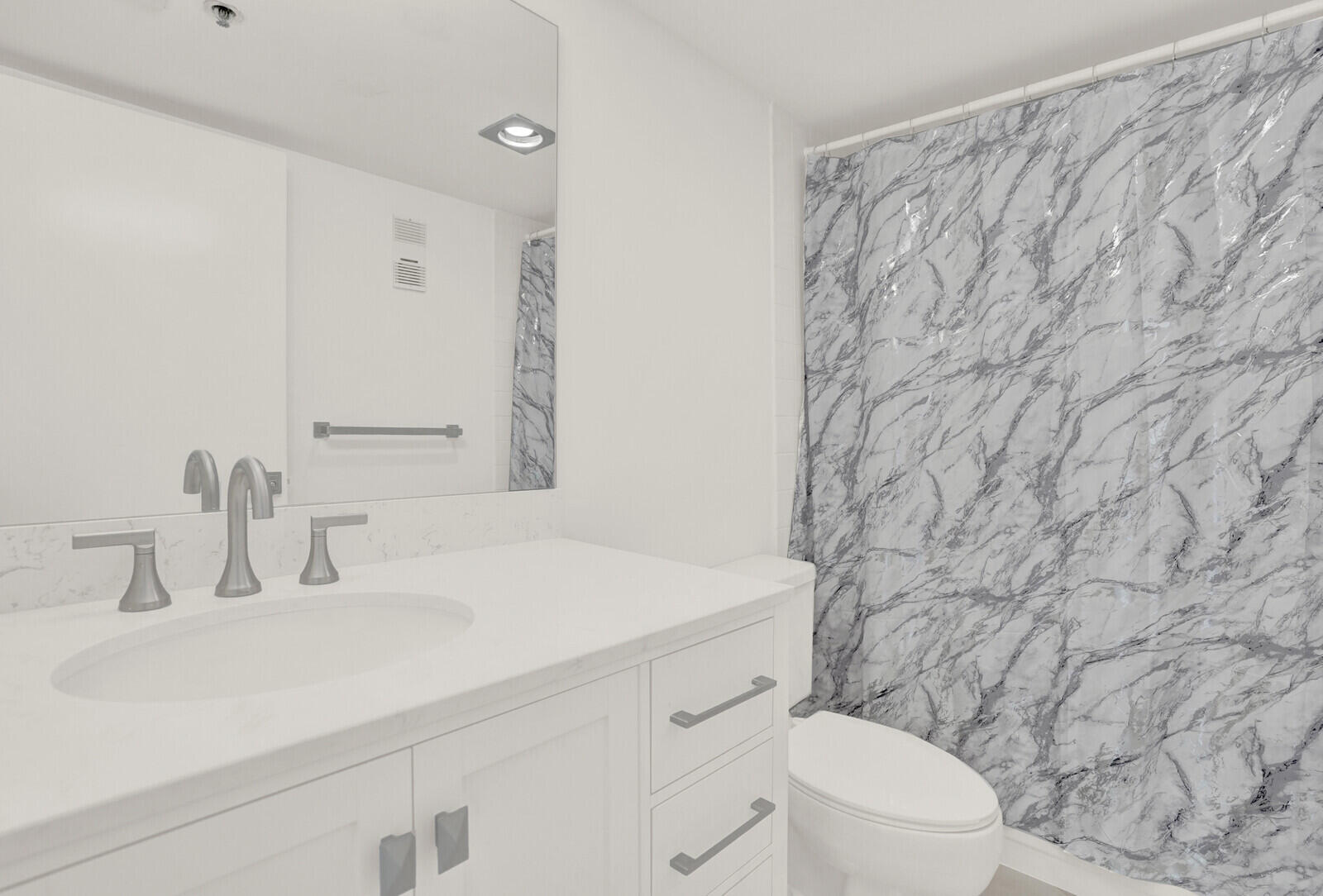 2697 N Ocean Boulevard F-604