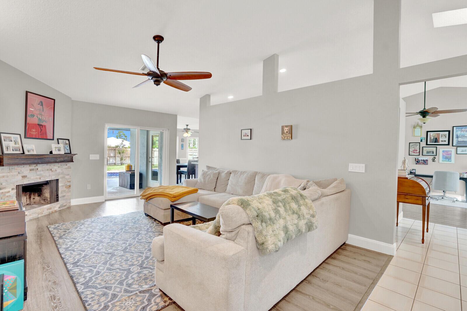 1068 Northumberland Court