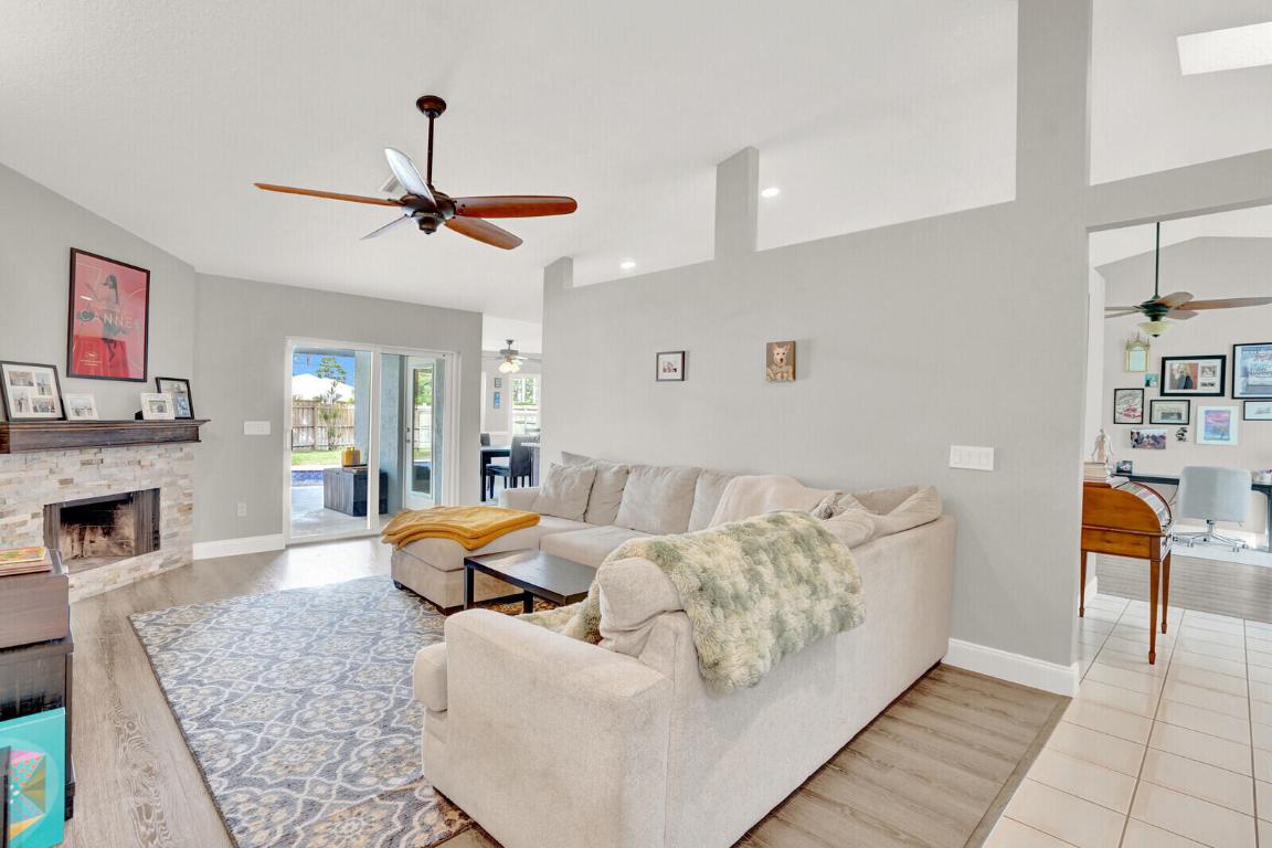 1068 Northumberland Court