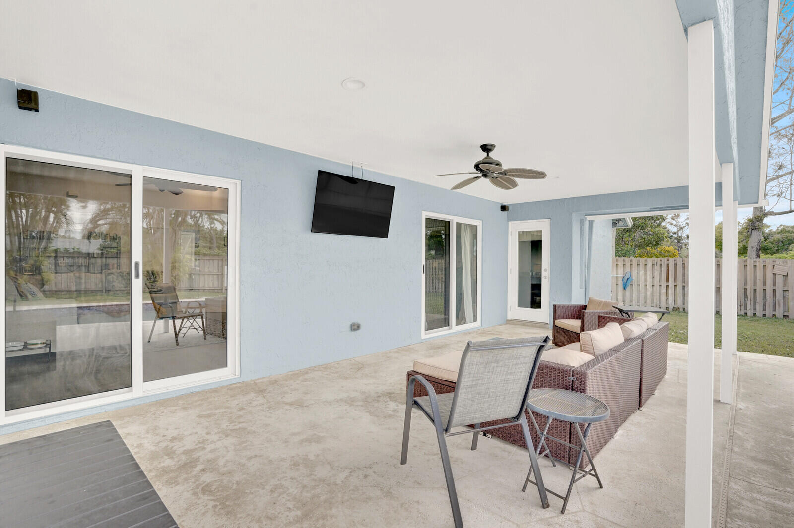 1068 Northumberland Court