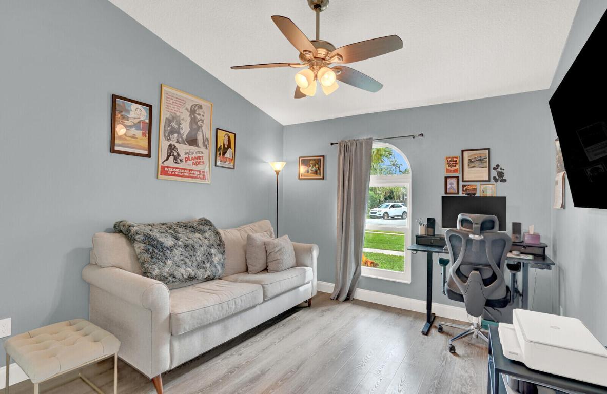 1068 Northumberland Court