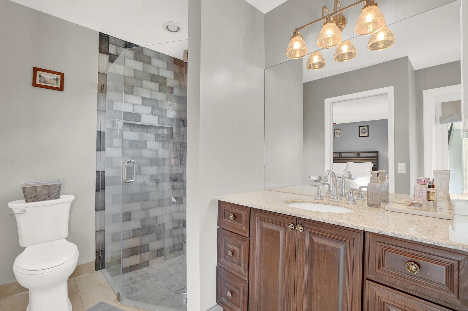 1068 Northumberland Court