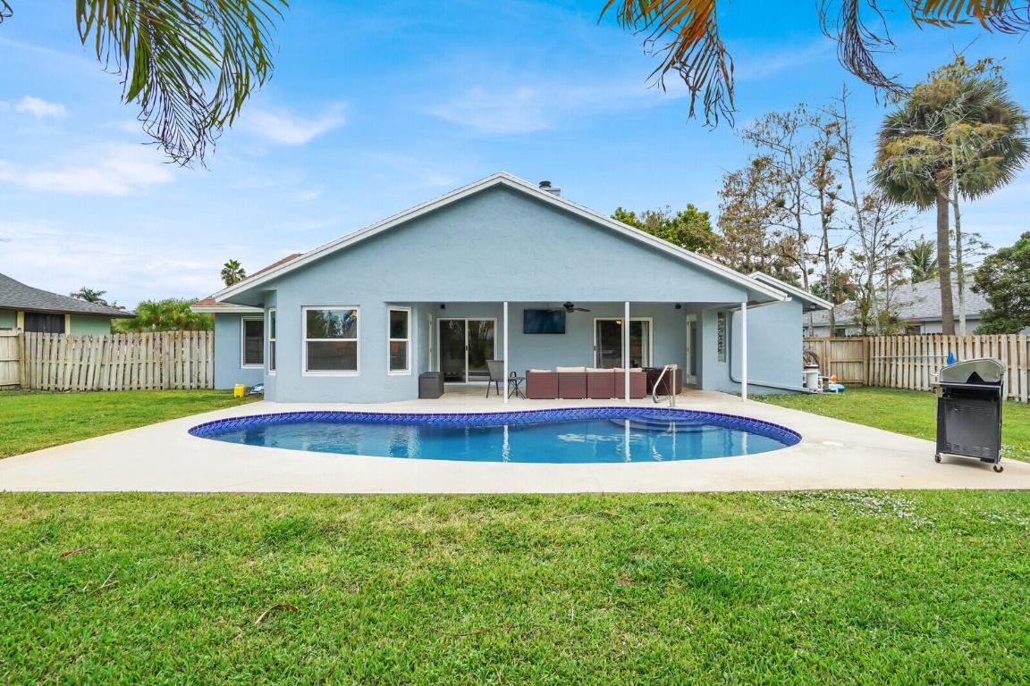 1068 Northumberland Court