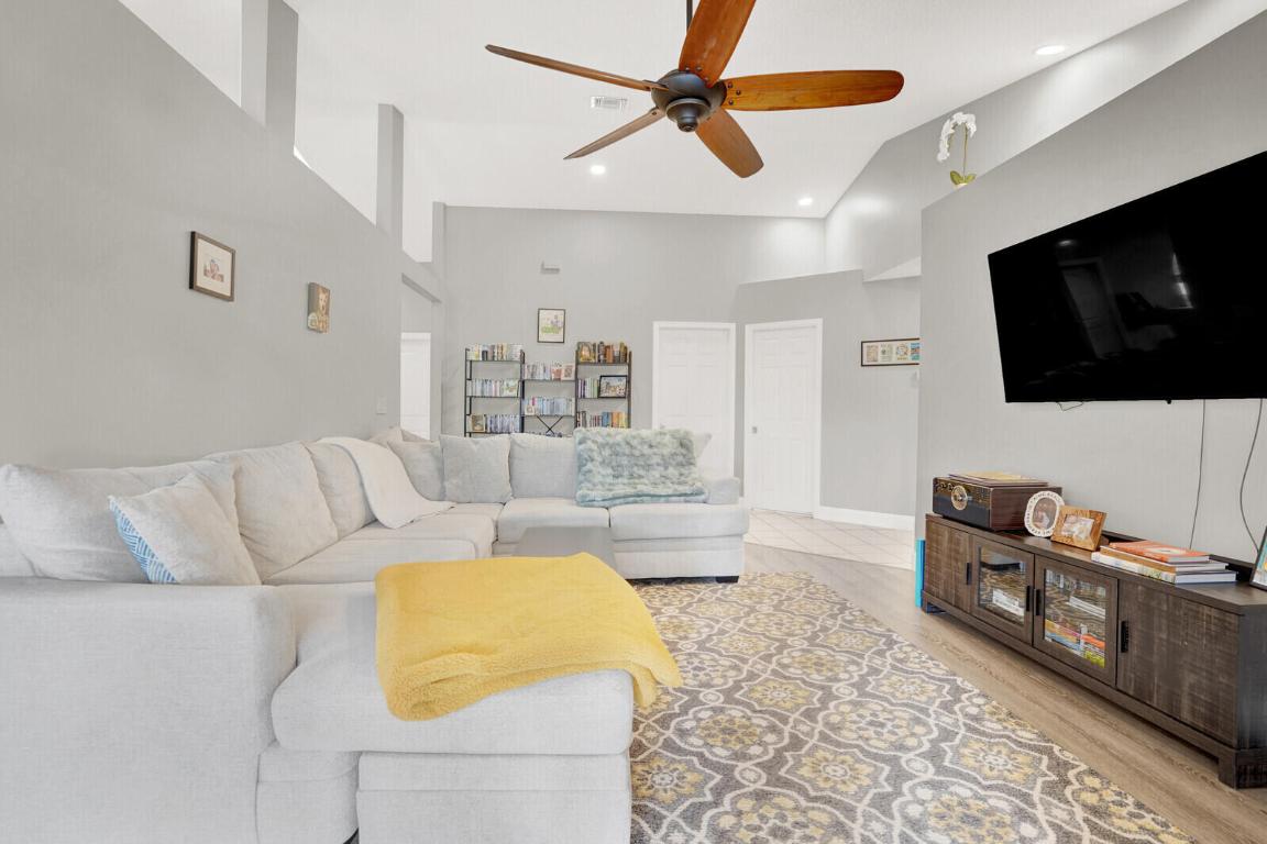 1068 Northumberland Court