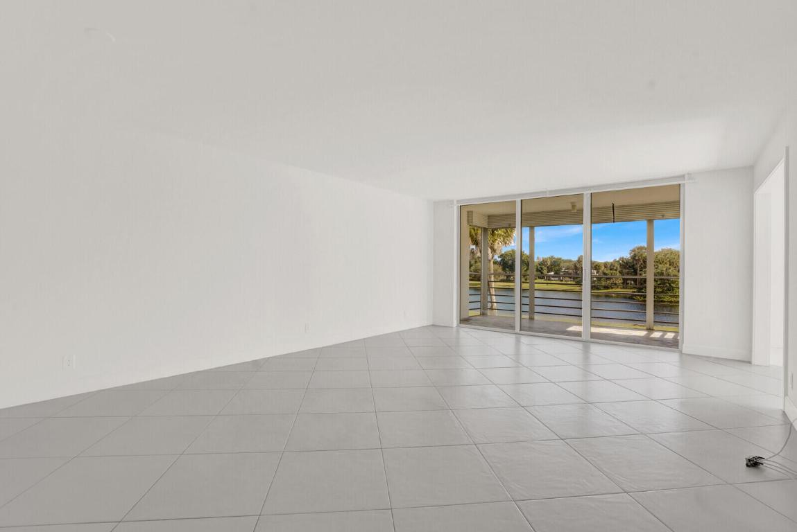 804 Cypress Boulevard 301