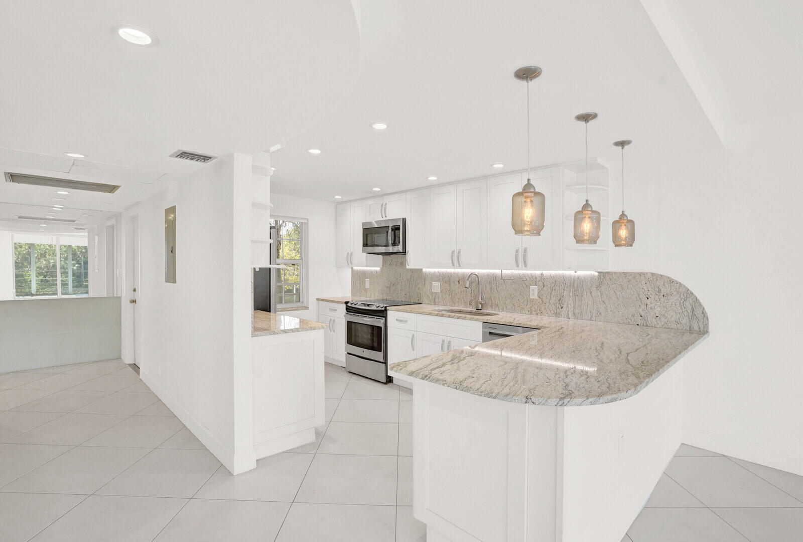 804 Cypress Boulevard 301