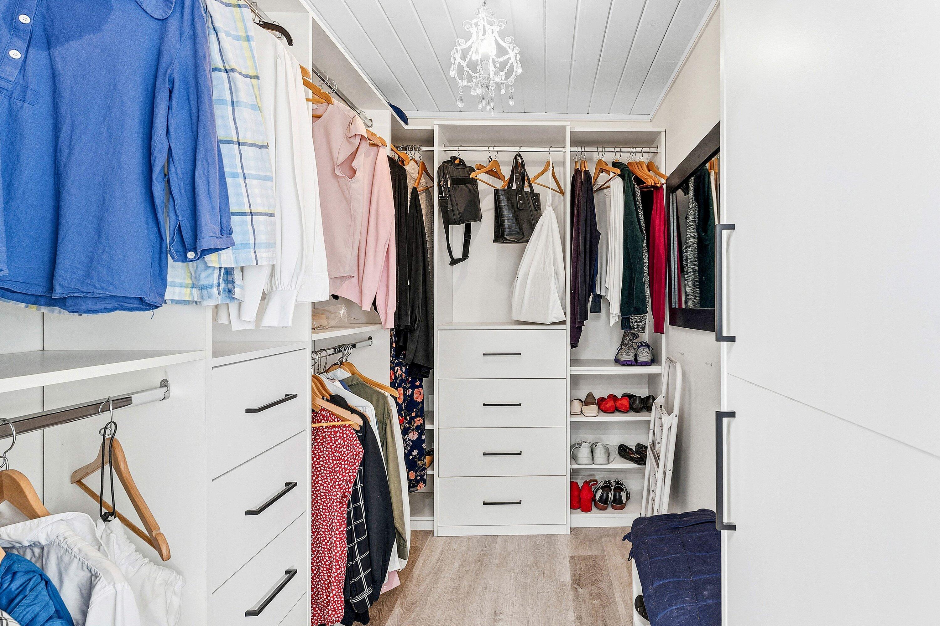 5956 Forest Grove Drive 2