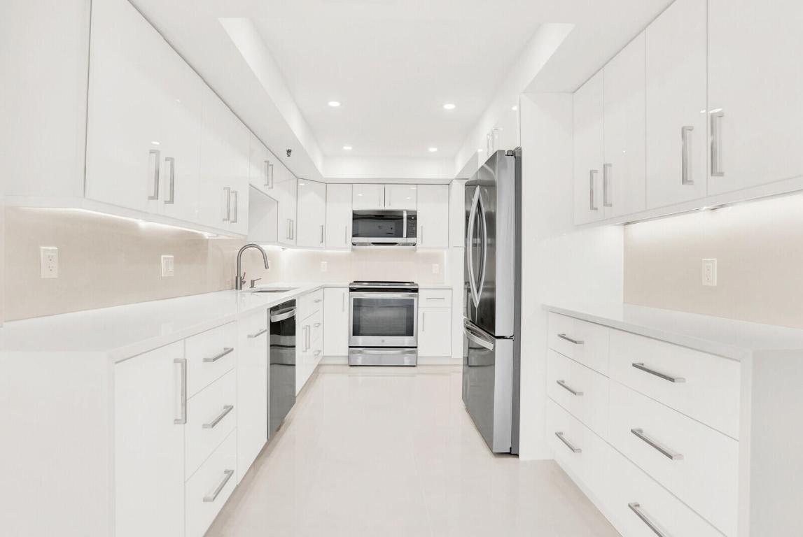 2697 N Ocean Boulevard F-604