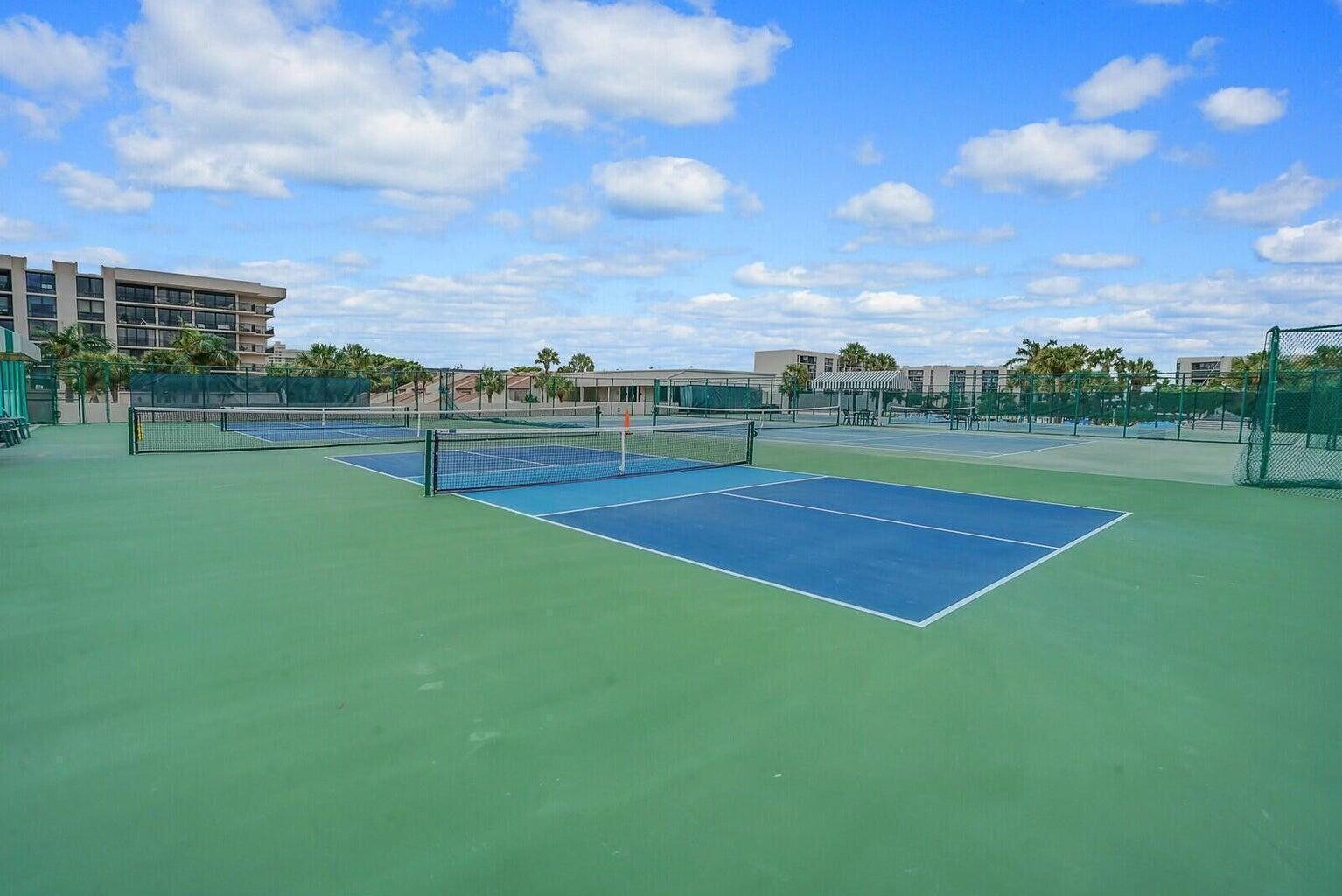 2697 N Ocean Boulevard F-604