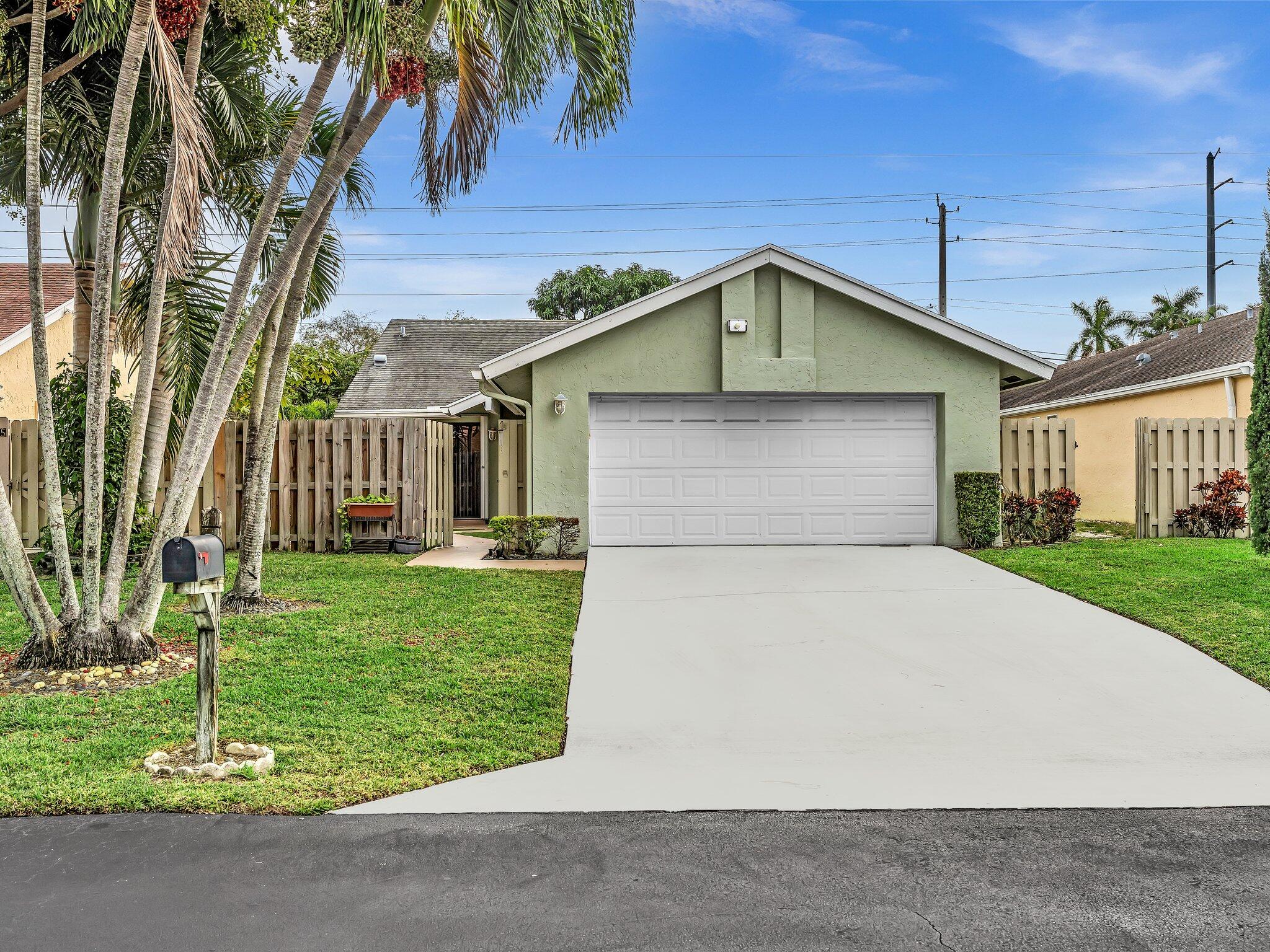 1045 NW 18th Avenue