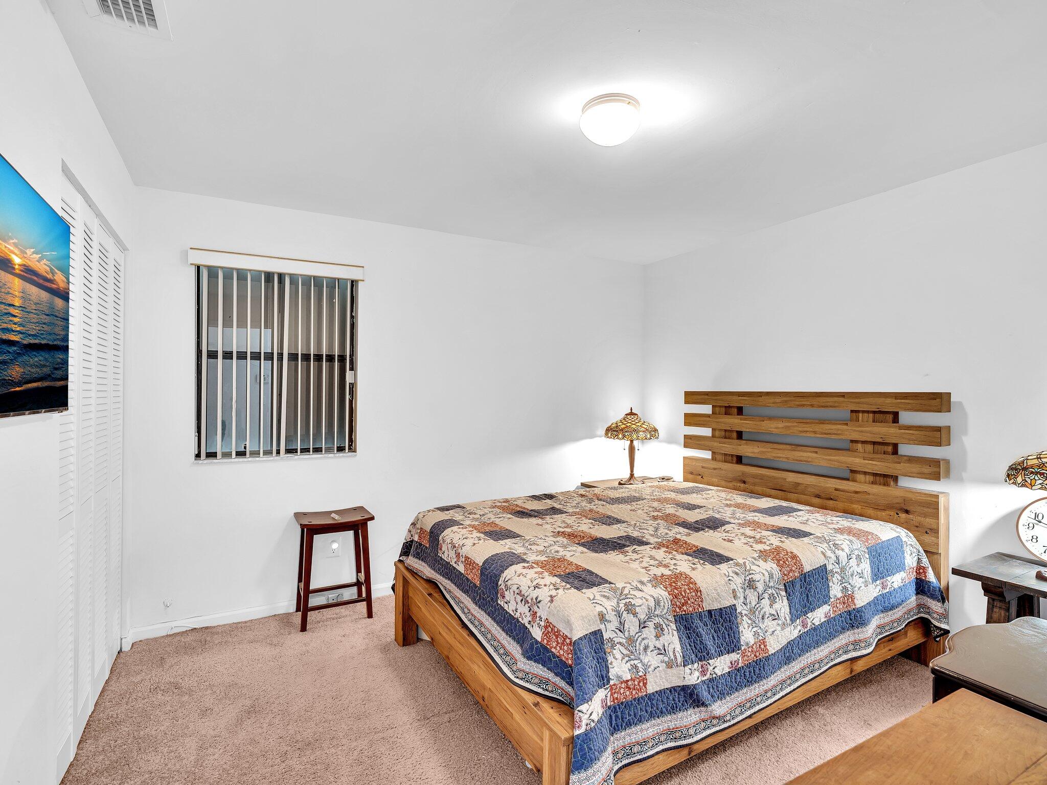 1045 NW 18th Avenue