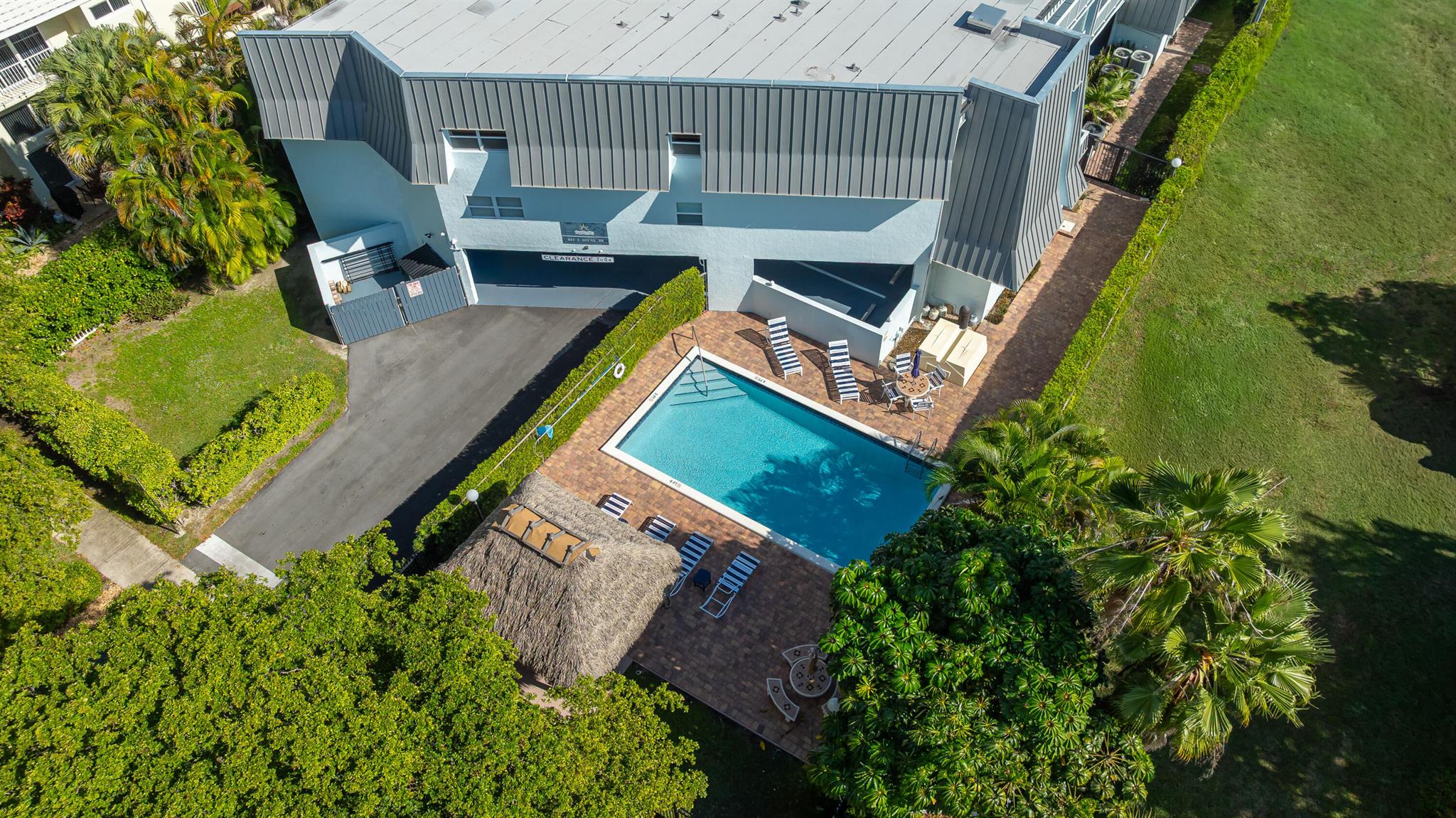 961 S Ocean Drive 302