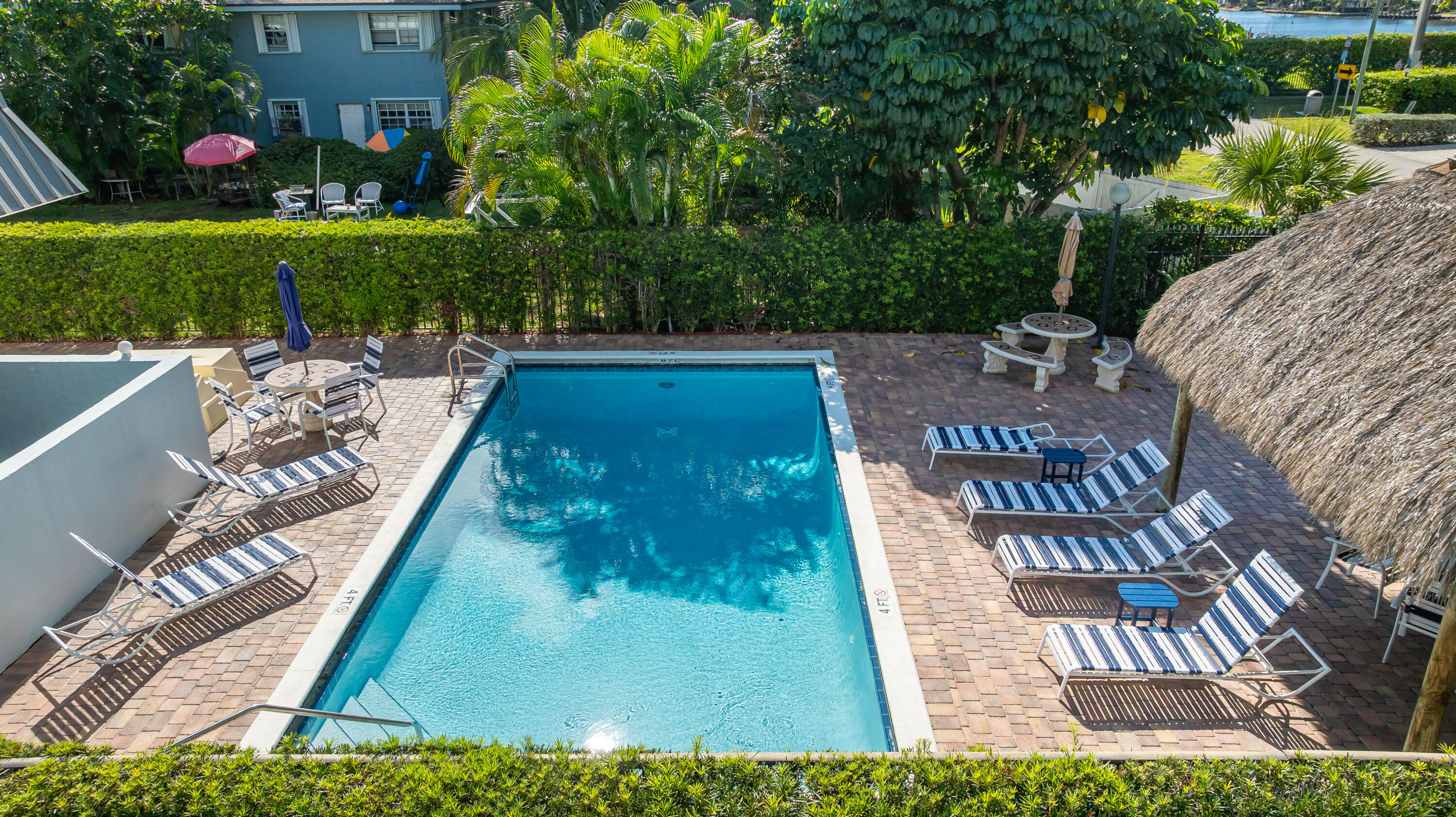 961 S Ocean Drive 302