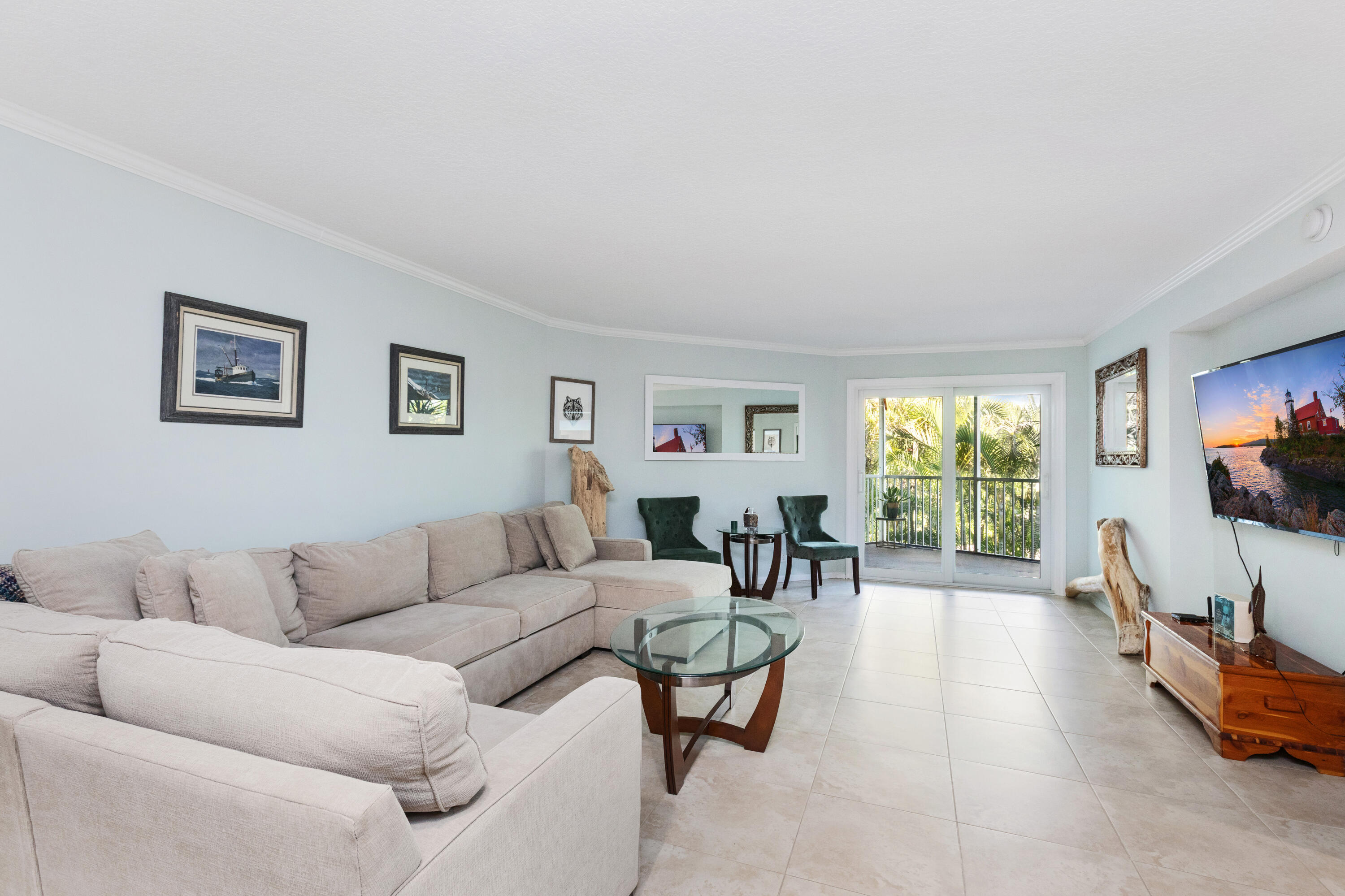 961 S Ocean Drive 302