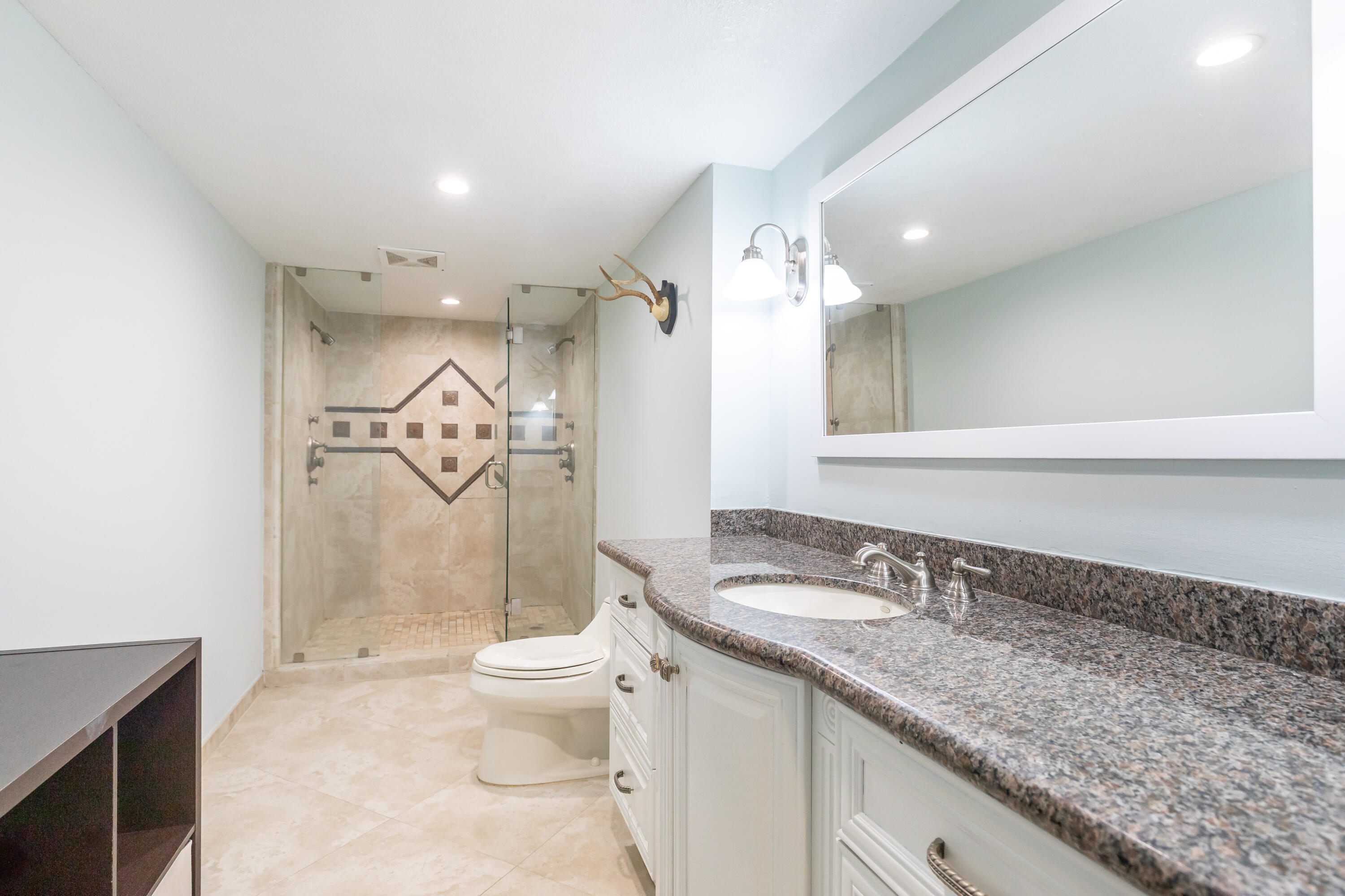 961 S Ocean Drive 302
