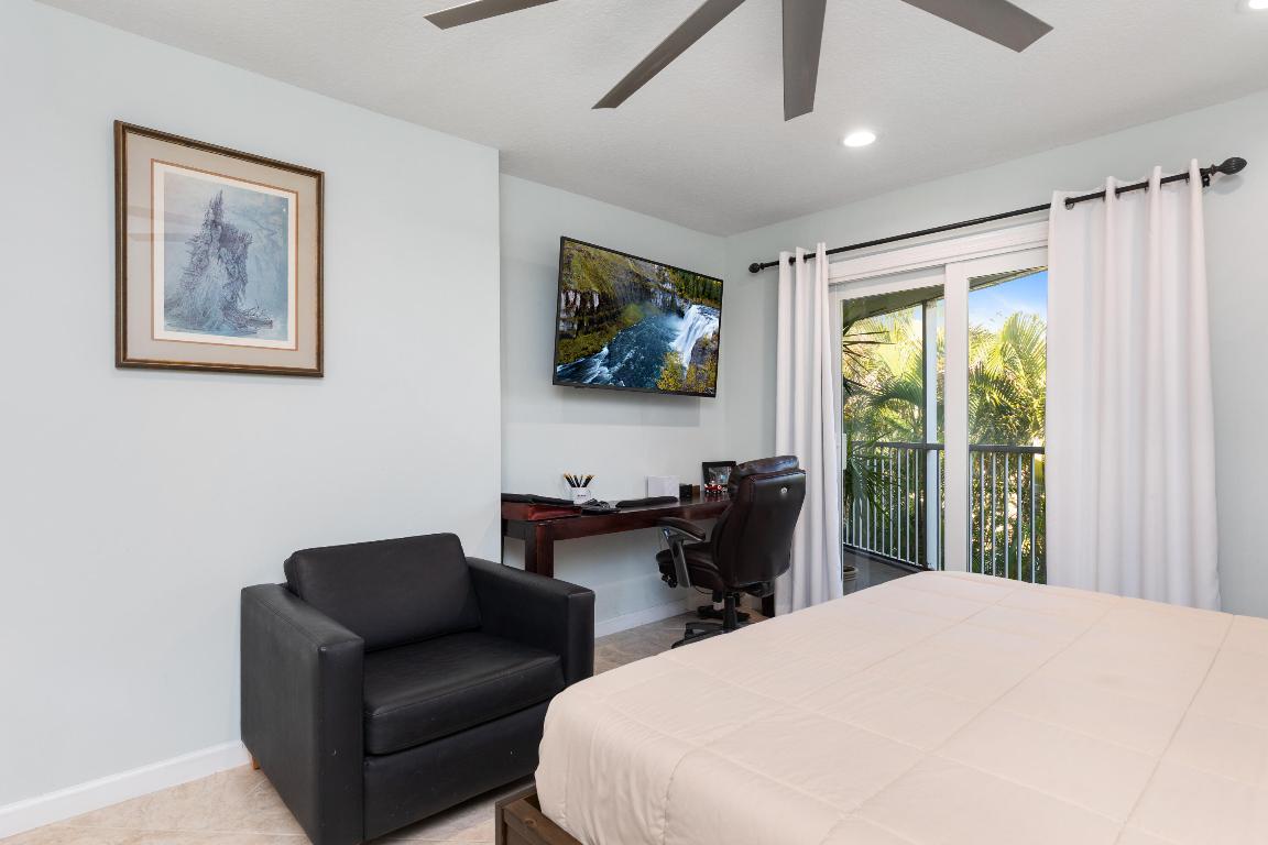 961 S Ocean Drive 302