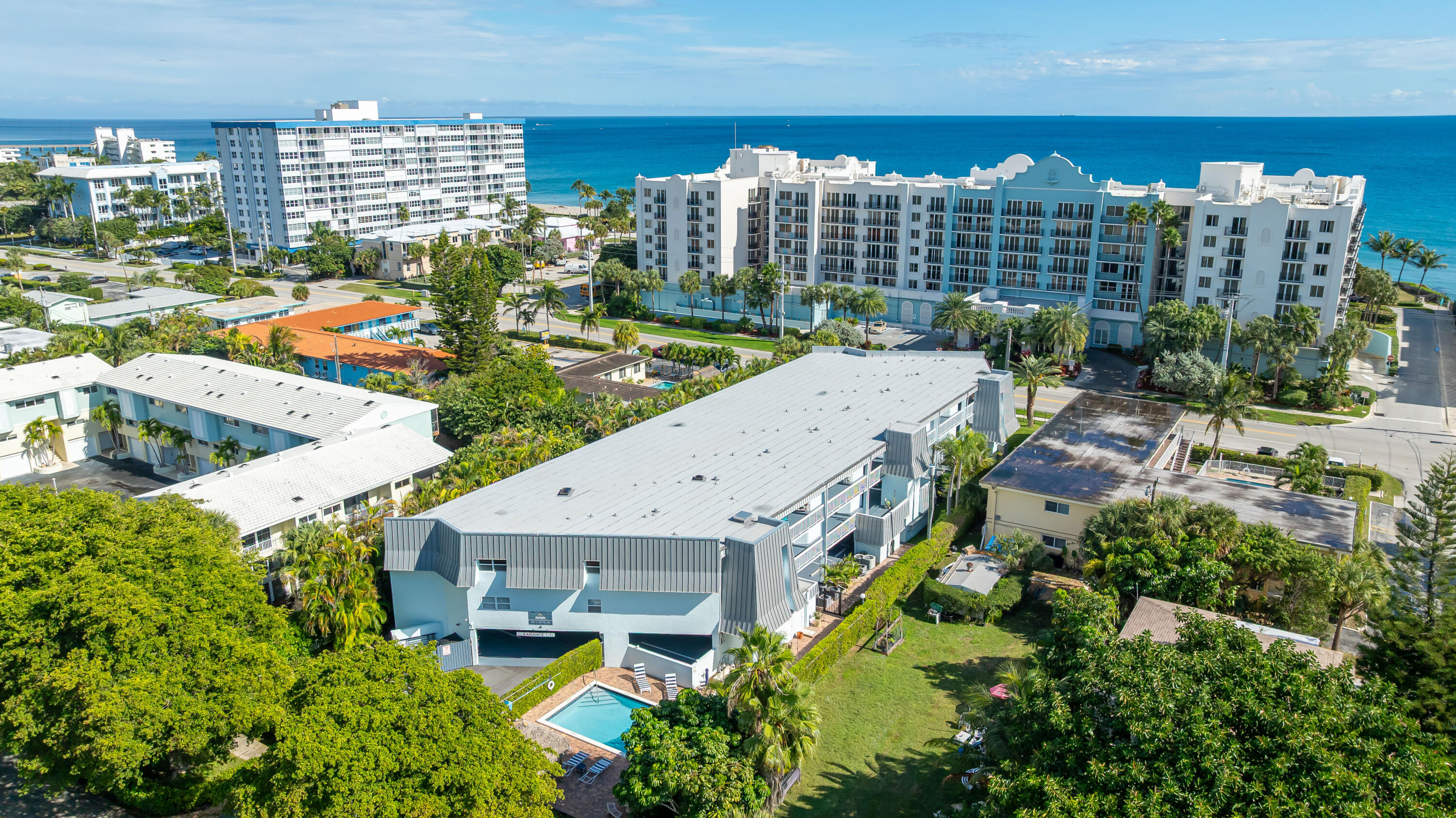 961 S Ocean Drive 302