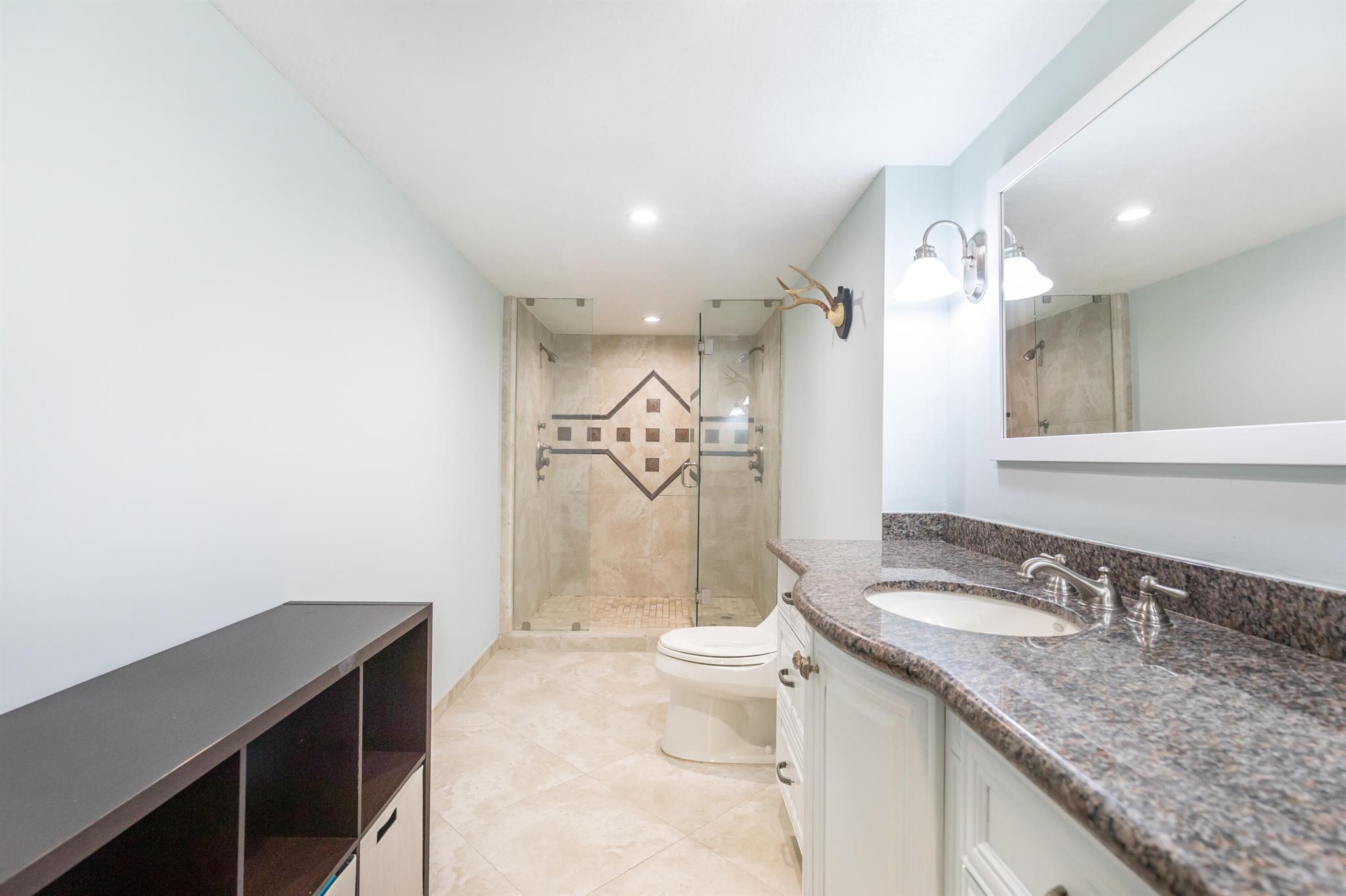 961 S Ocean Drive 302