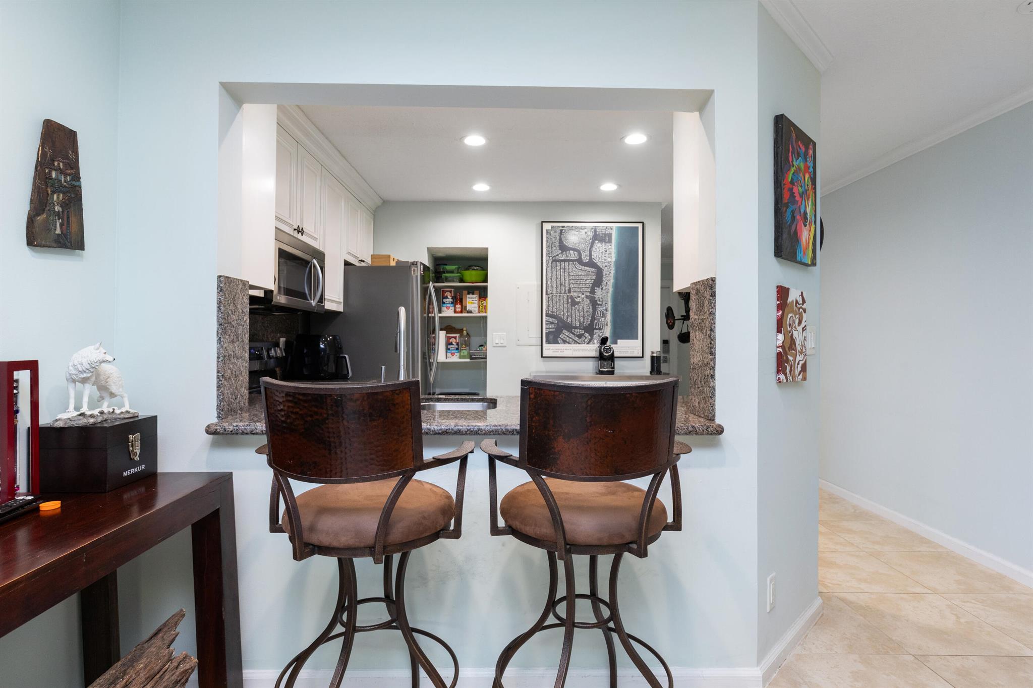 961 S Ocean Drive 302