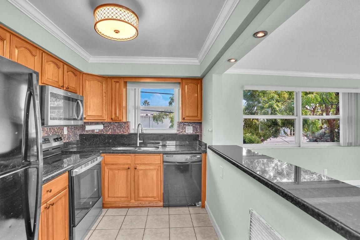 3440 NE 16th Terrace, Pompano Beach