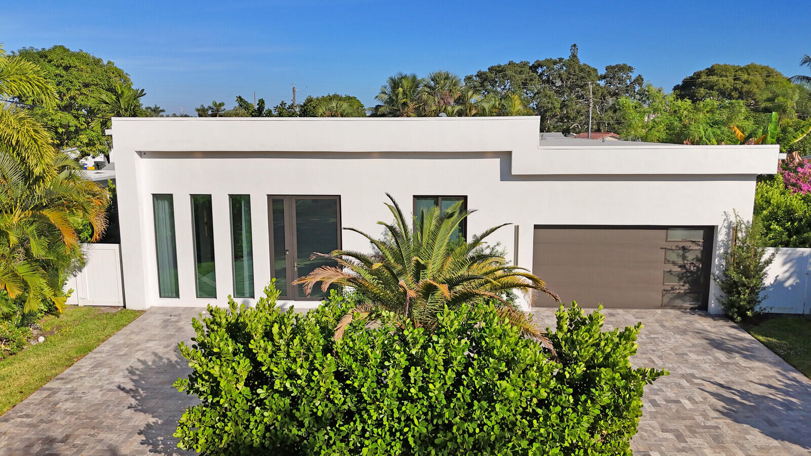 828 NW 2nd Avenue
