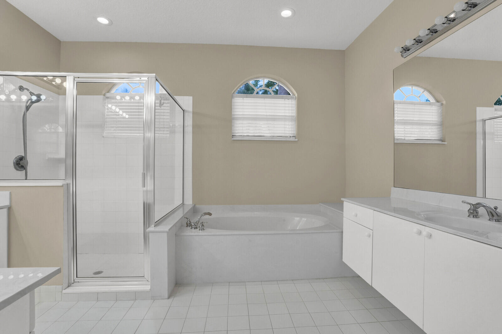 11403 Sea Grass Circle