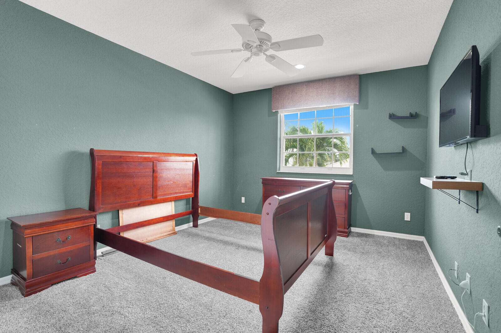 11403 Sea Grass Circle