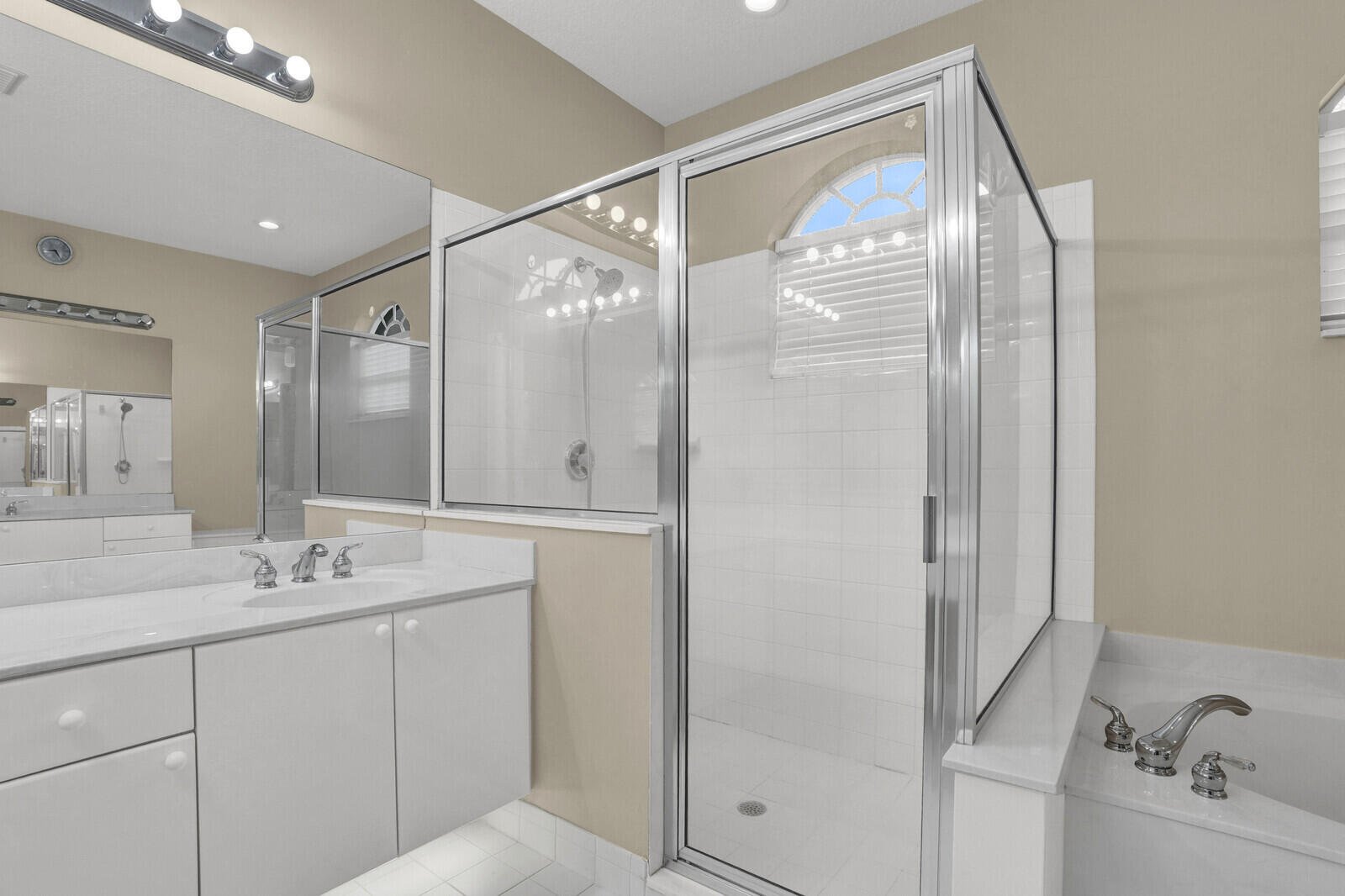 11403 Sea Grass Circle