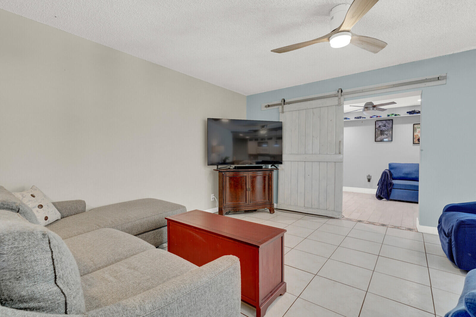 10406 Sleepy Brook Way