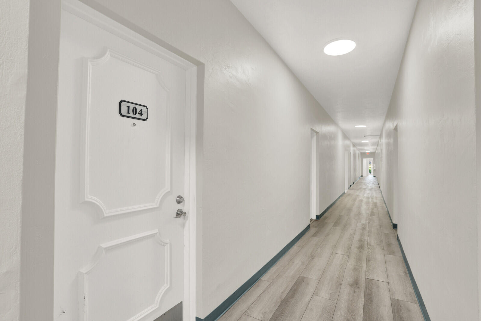 299 SW 7th Street 1040