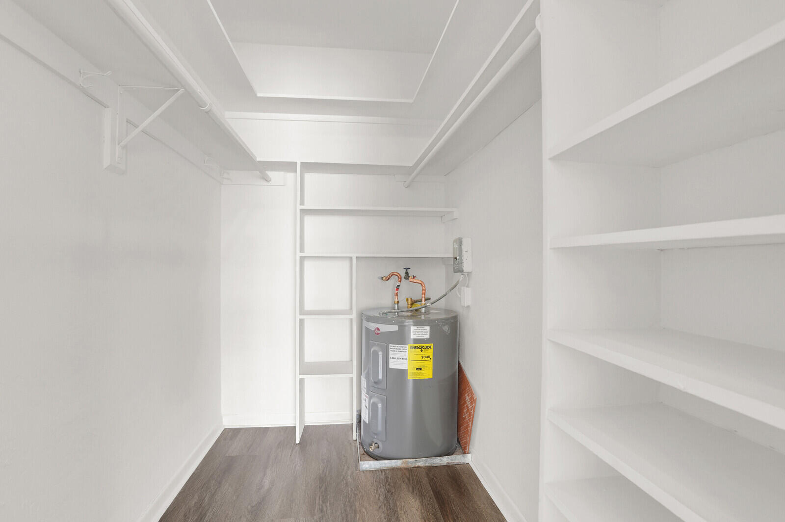 299 SW 7th Street 1040