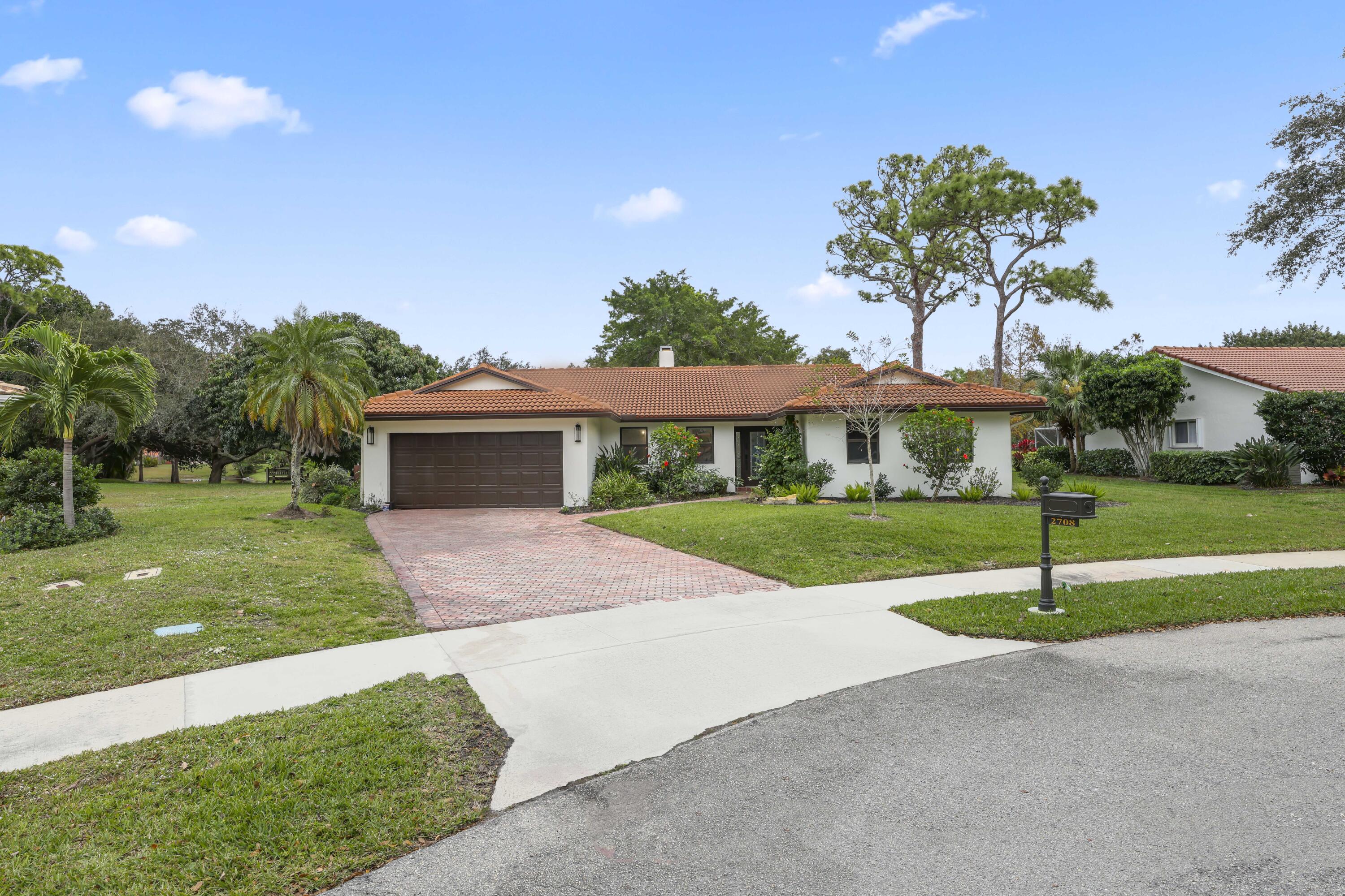2708 NW 26th Circle