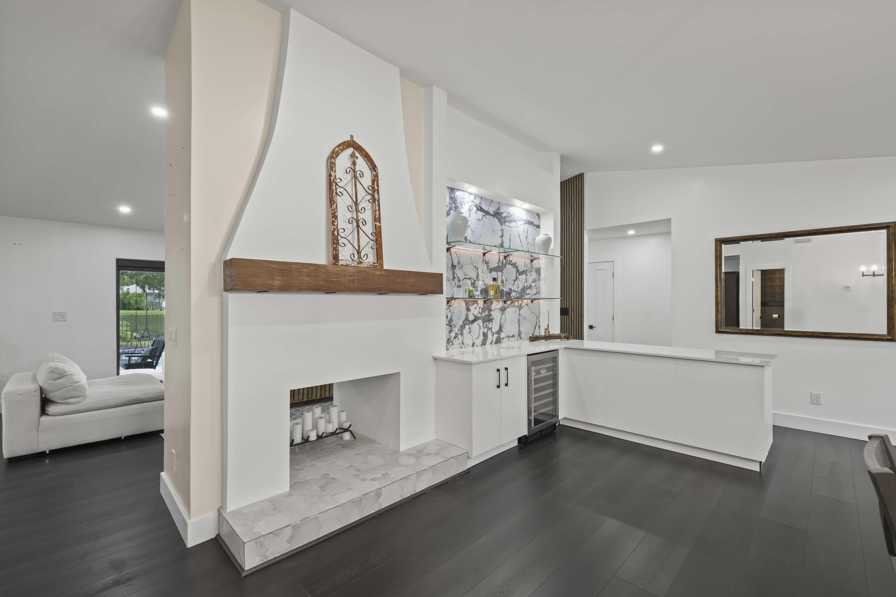 2708 NW 26th Circle